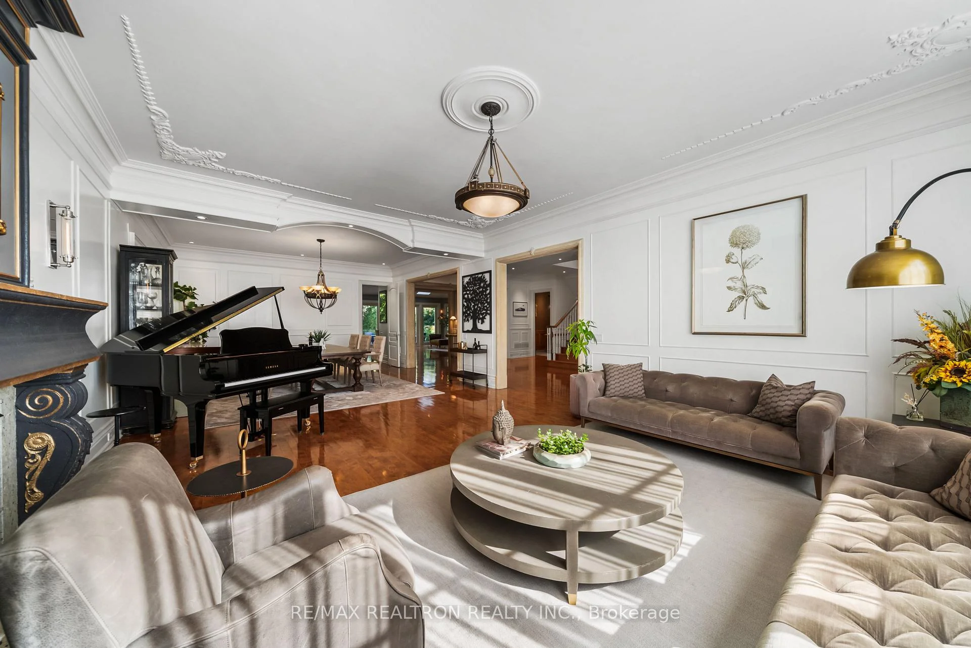 Photo 24 of 100 Owen Boulevard, North York, St. Andrew-Windfields — HOMEH