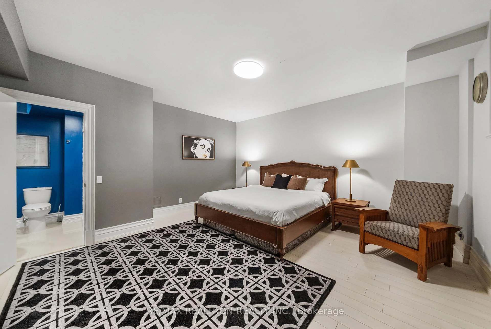 Photo 47 of 100 Owen Boulevard, North York, St. Andrew-Windfields — HOMEH