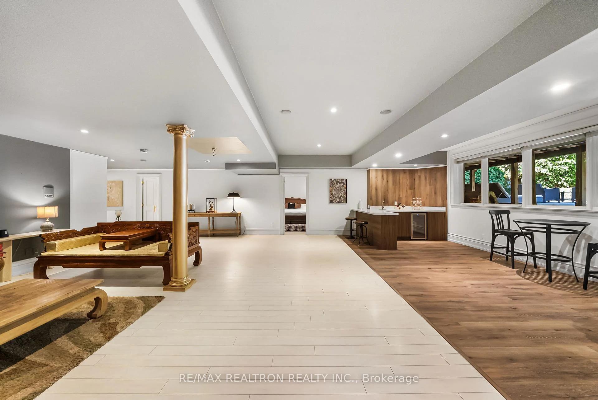 Photo 82 of 100 Owen Boulevard, North York, St. Andrew-Windfields — HOMEH