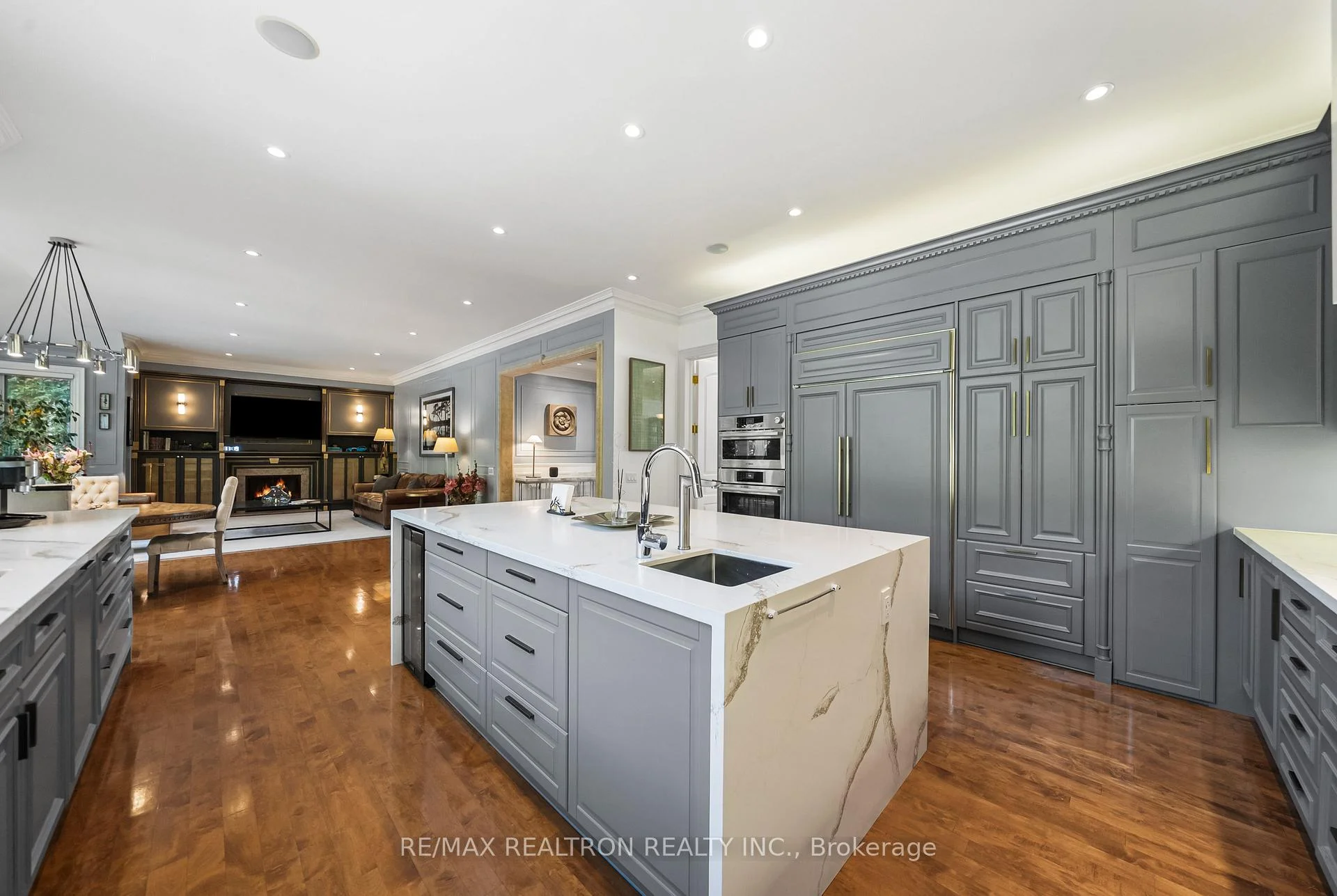 Photo 93 of 100 Owen Boulevard, North York, St. Andrew-Windfields — HOMEH
