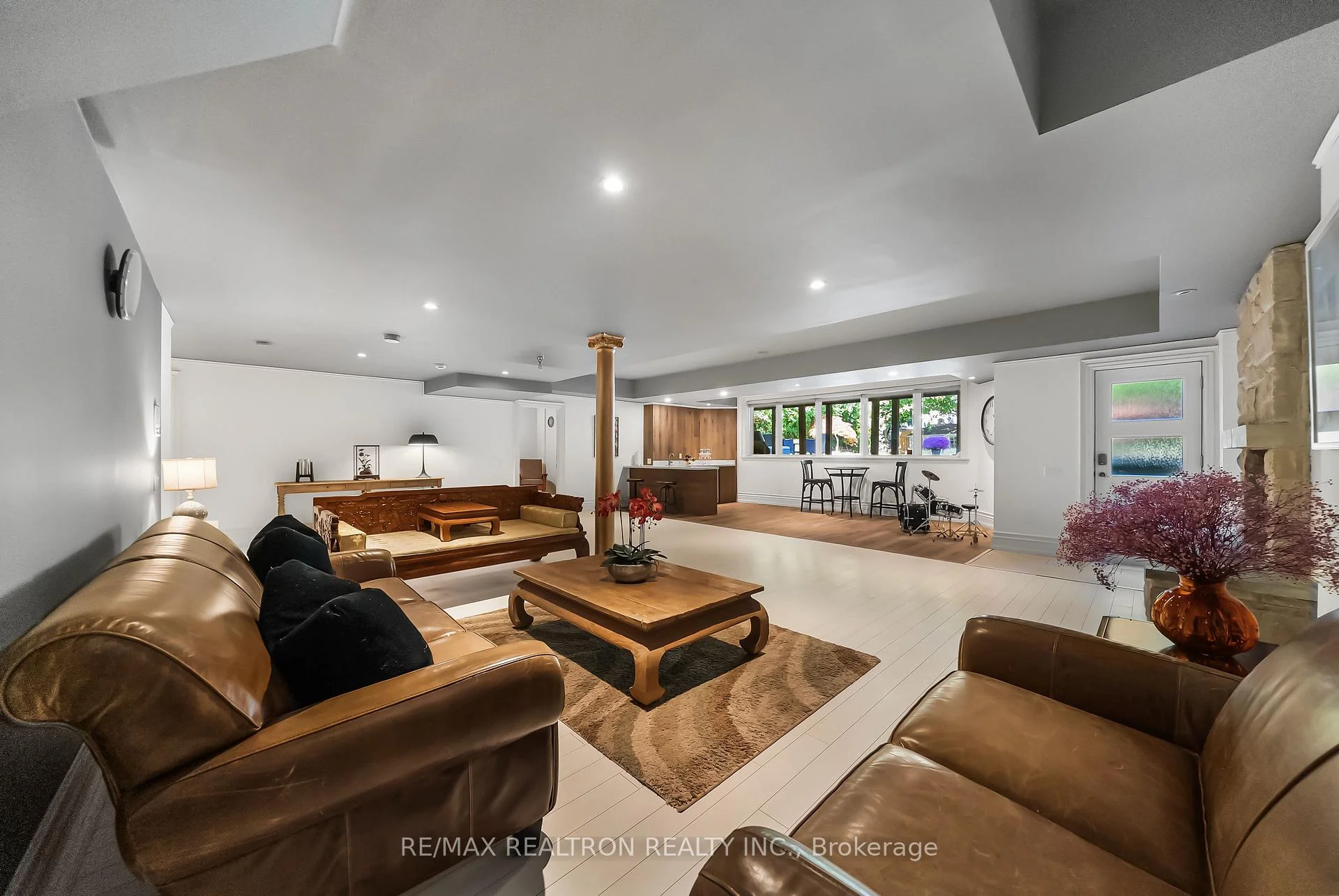 Photo 95 of 100 Owen Boulevard, North York, St. Andrew-Windfields — HOMEH