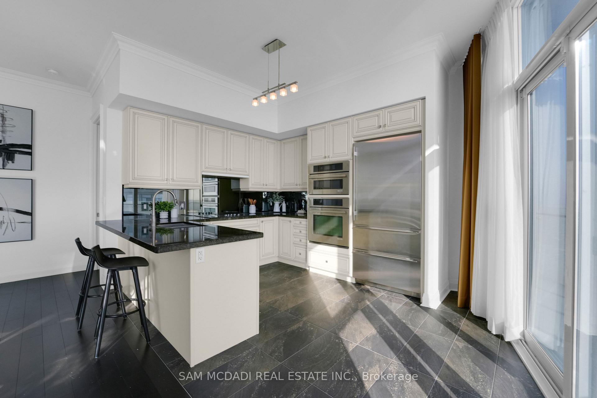 Photo 7 of Unit PH3, 50 Absolute Avenue, Mississauga, City Centre — HOMEH