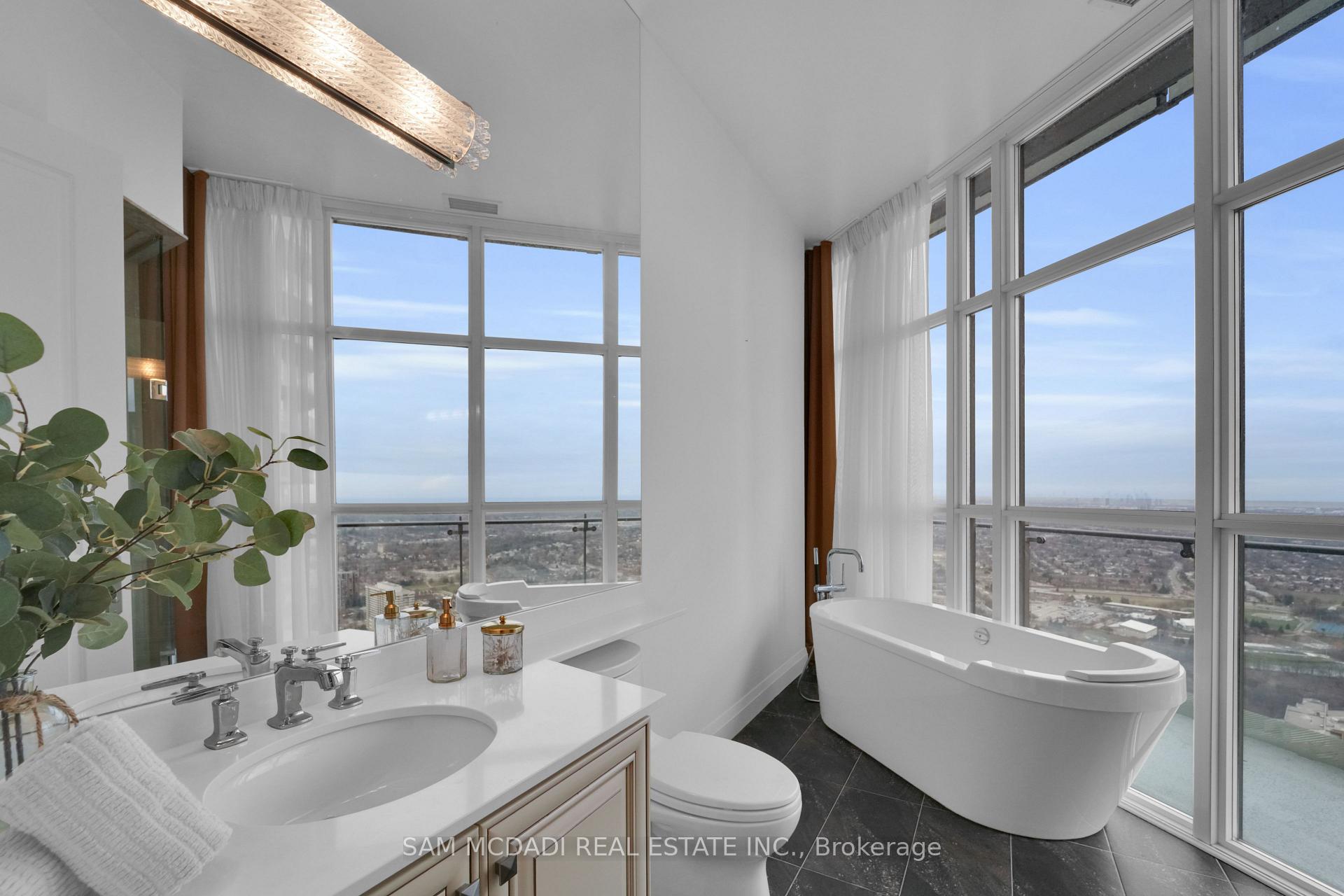 Photo 14 of Unit PH3, 50 Absolute Avenue, Mississauga, City Centre — HOMEH