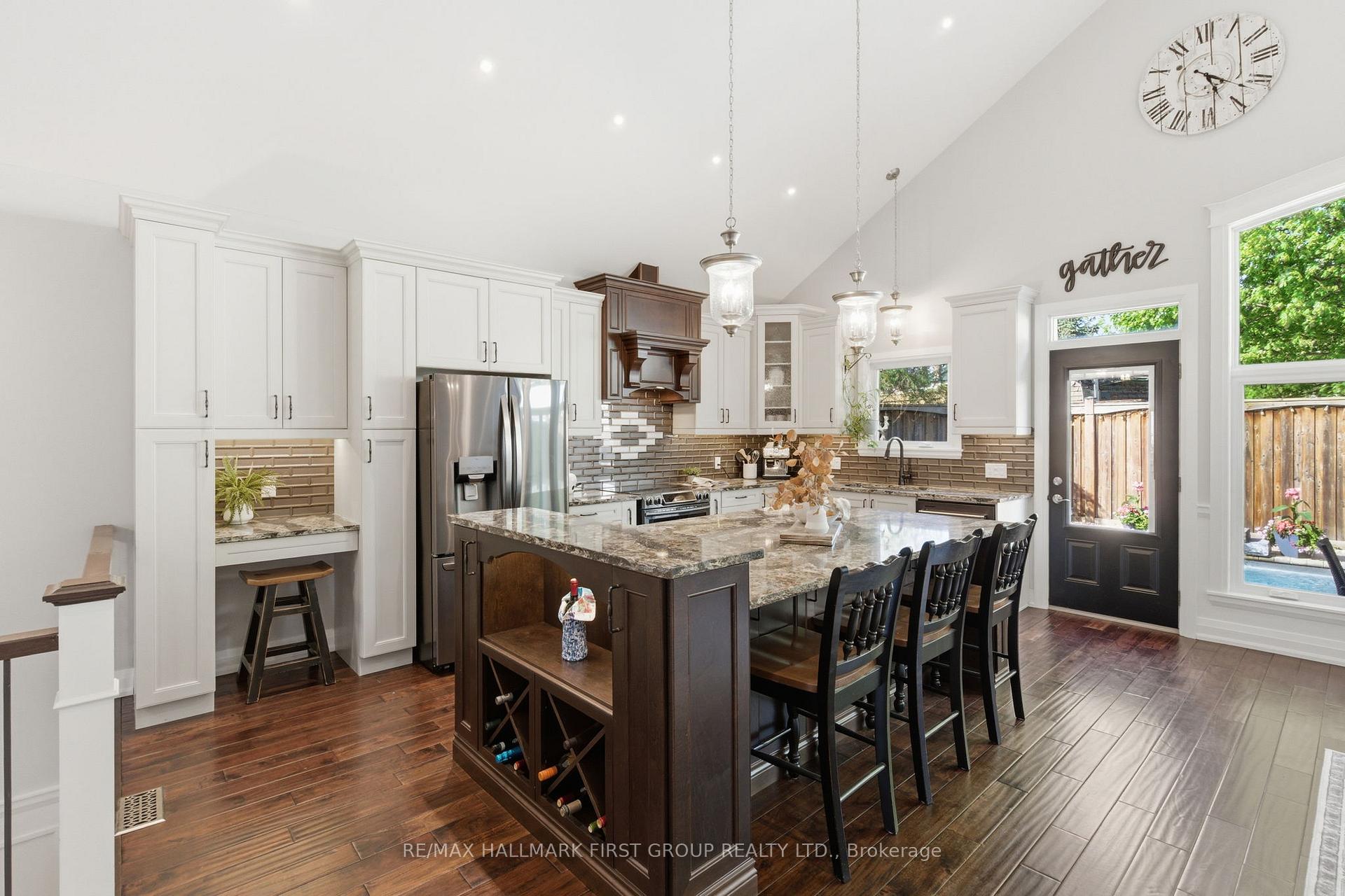 Photo 7 of 53 Brown Street, Clarington, Bowmanville — HOMEH