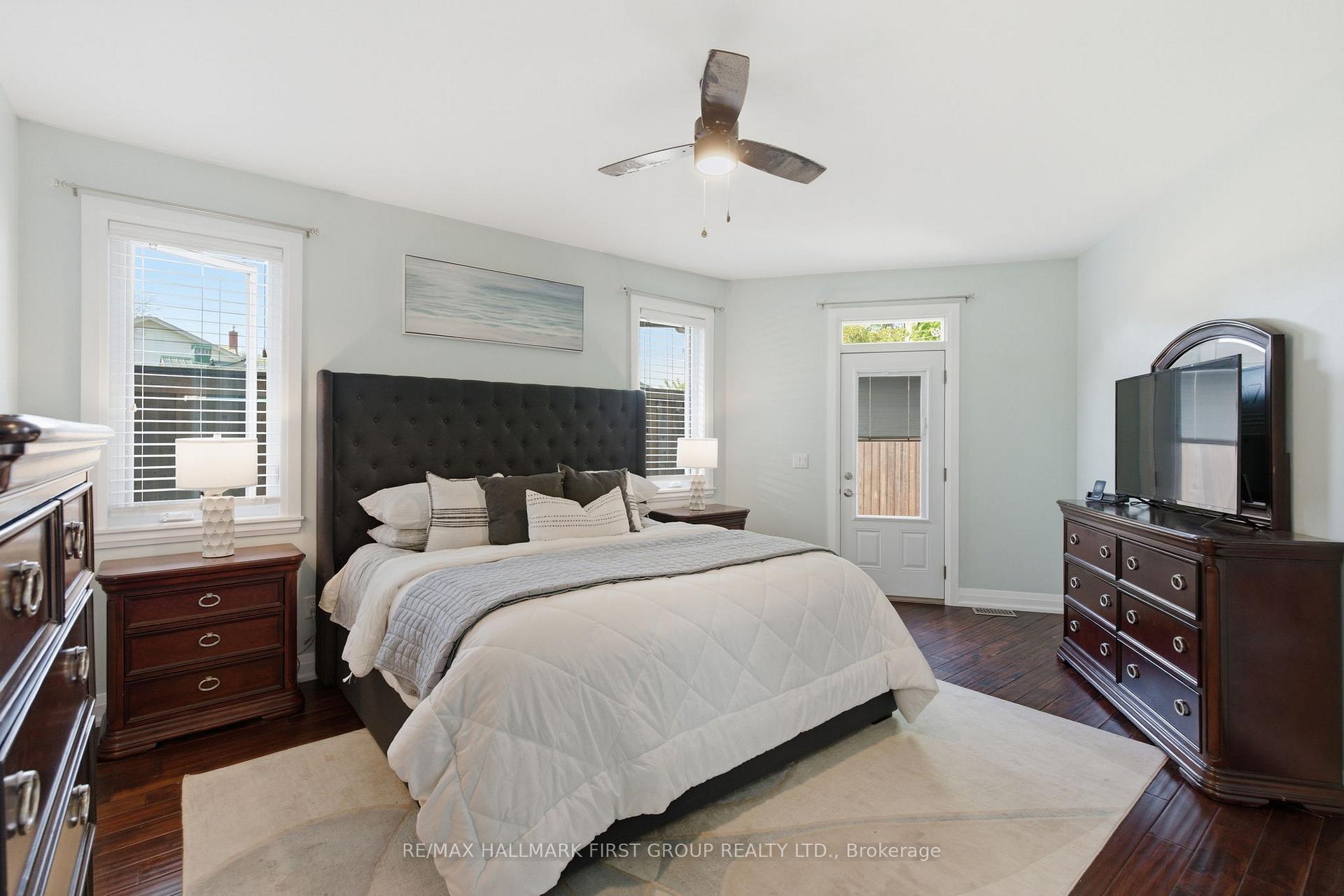 Photo 12 of 53 Brown Street, Clarington, Bowmanville — HOMEH