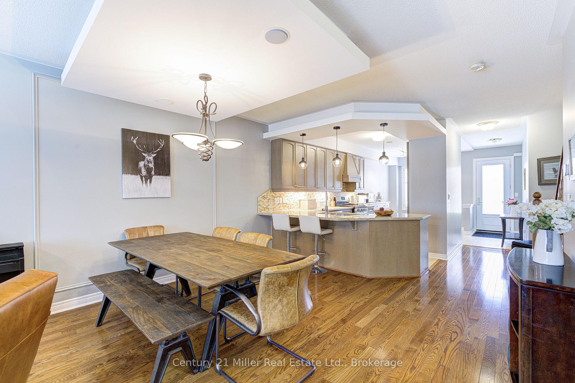 Photo 9 of 3202 Epworth Crescent, Oakville, Bronte Creek — HOMEH