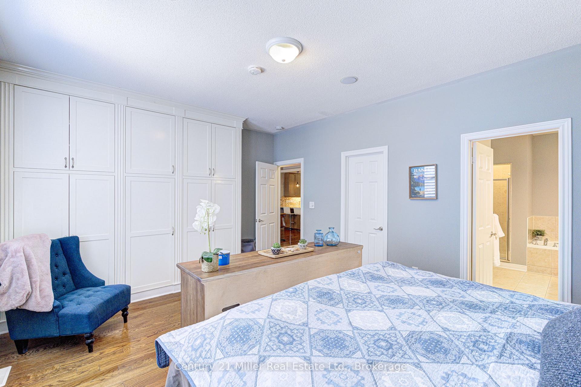 Photo 17 of 3202 Epworth Crescent, Oakville, Bronte Creek — HOMEH