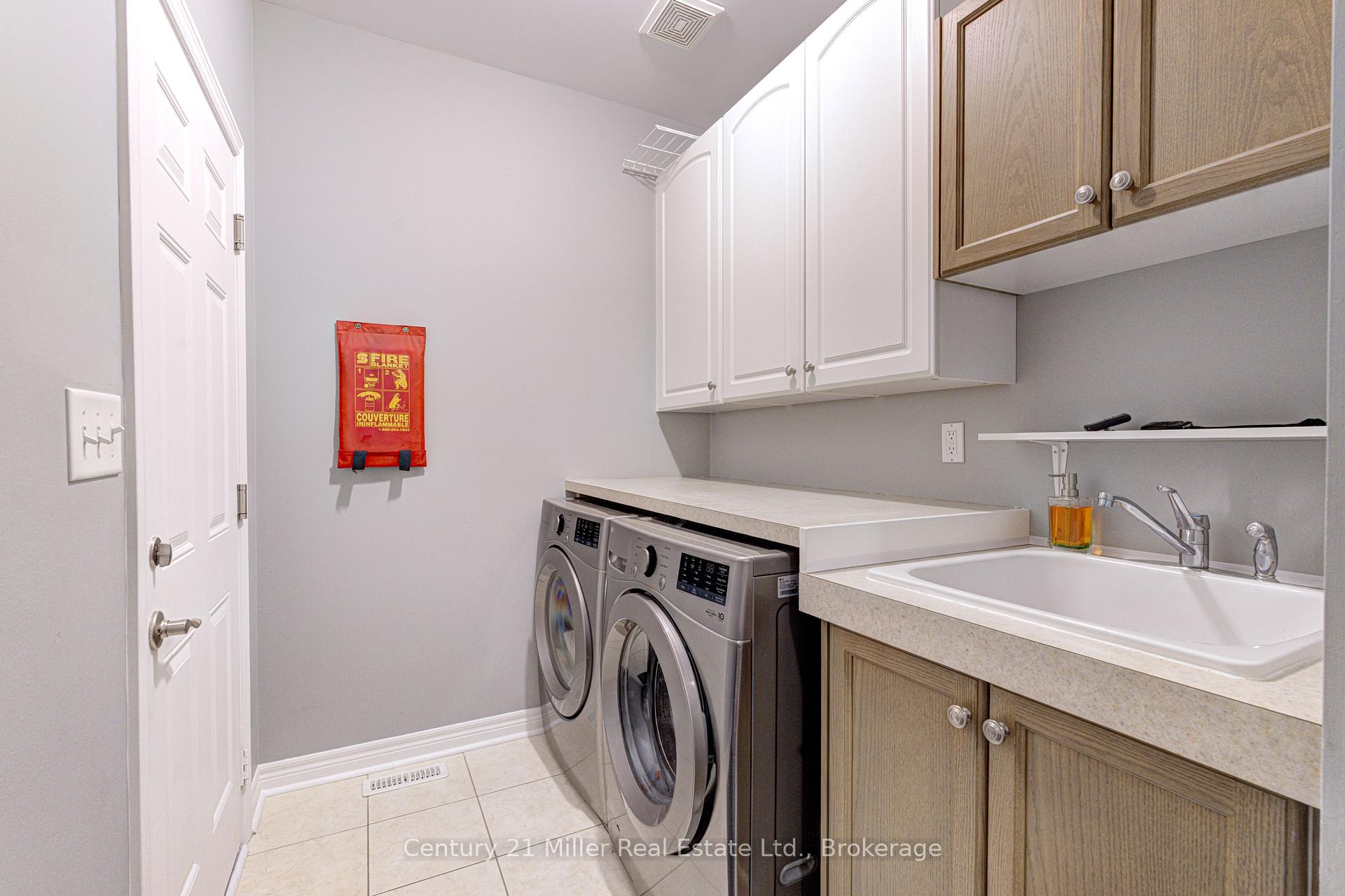 Photo 20 of 3202 Epworth Crescent, Oakville, Bronte Creek — HOMEH