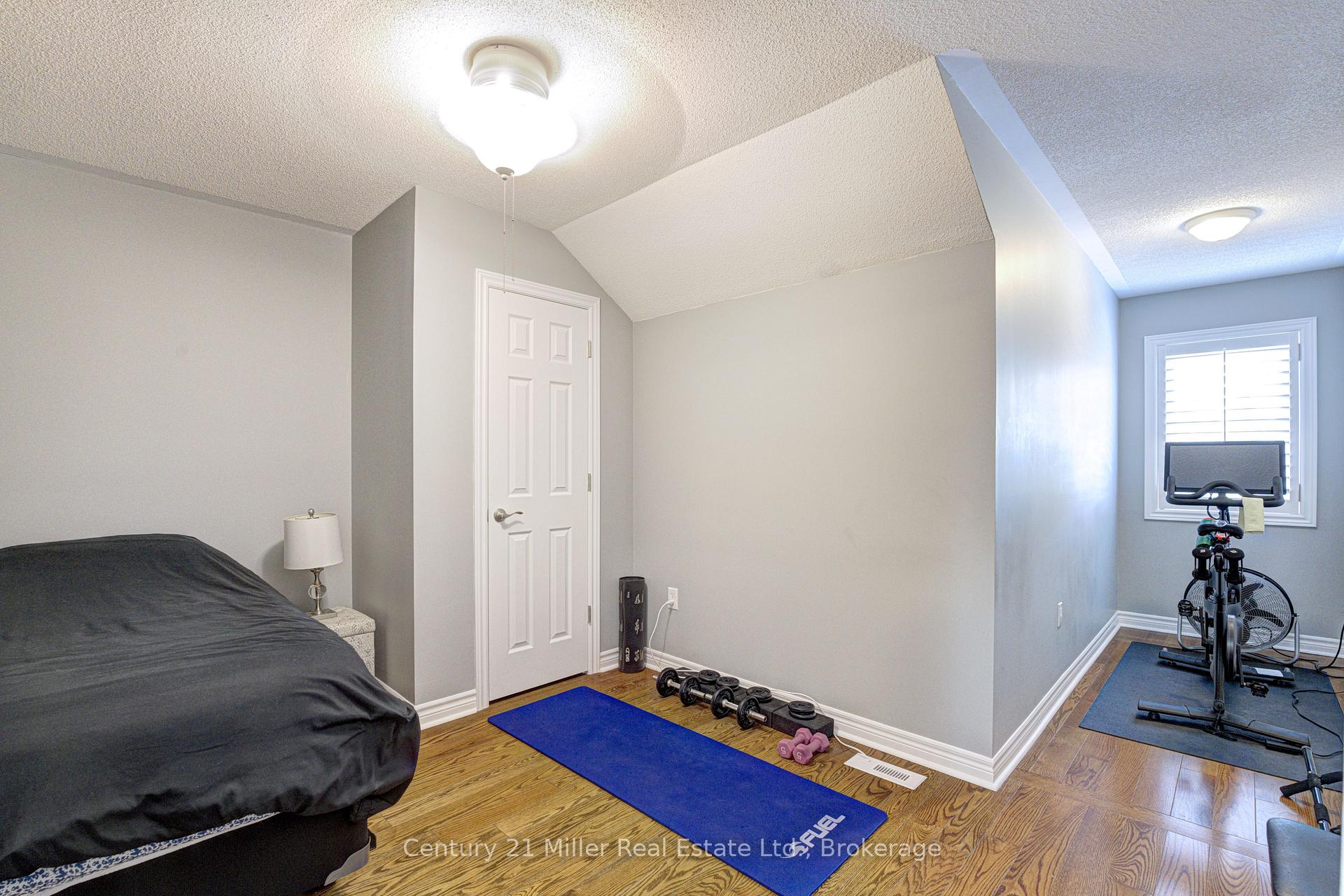 Photo 28 of 3202 Epworth Crescent, Oakville, Bronte Creek — HOMEH