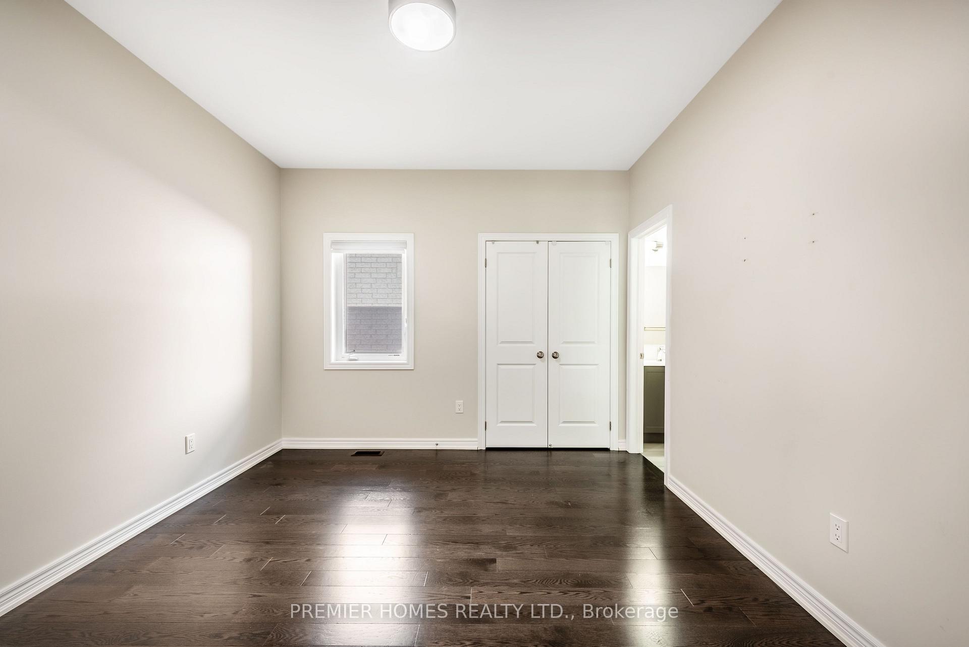 Photo 37 of 87 Pine Hill Cres, Aurora, Aurora Estates — HOMEH