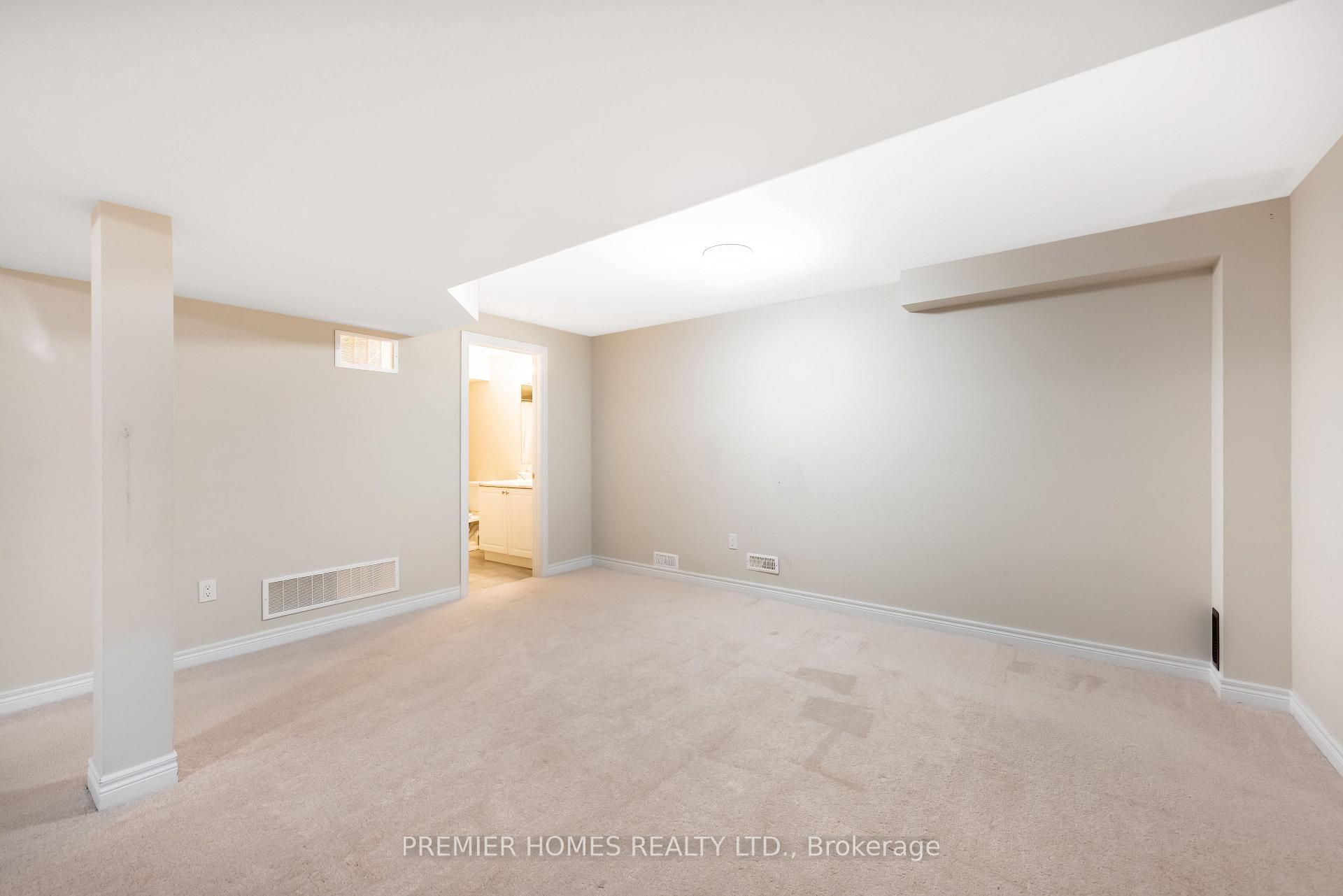Photo 52 of 87 Pine Hill Cres, Aurora, Aurora Estates — HOMEH