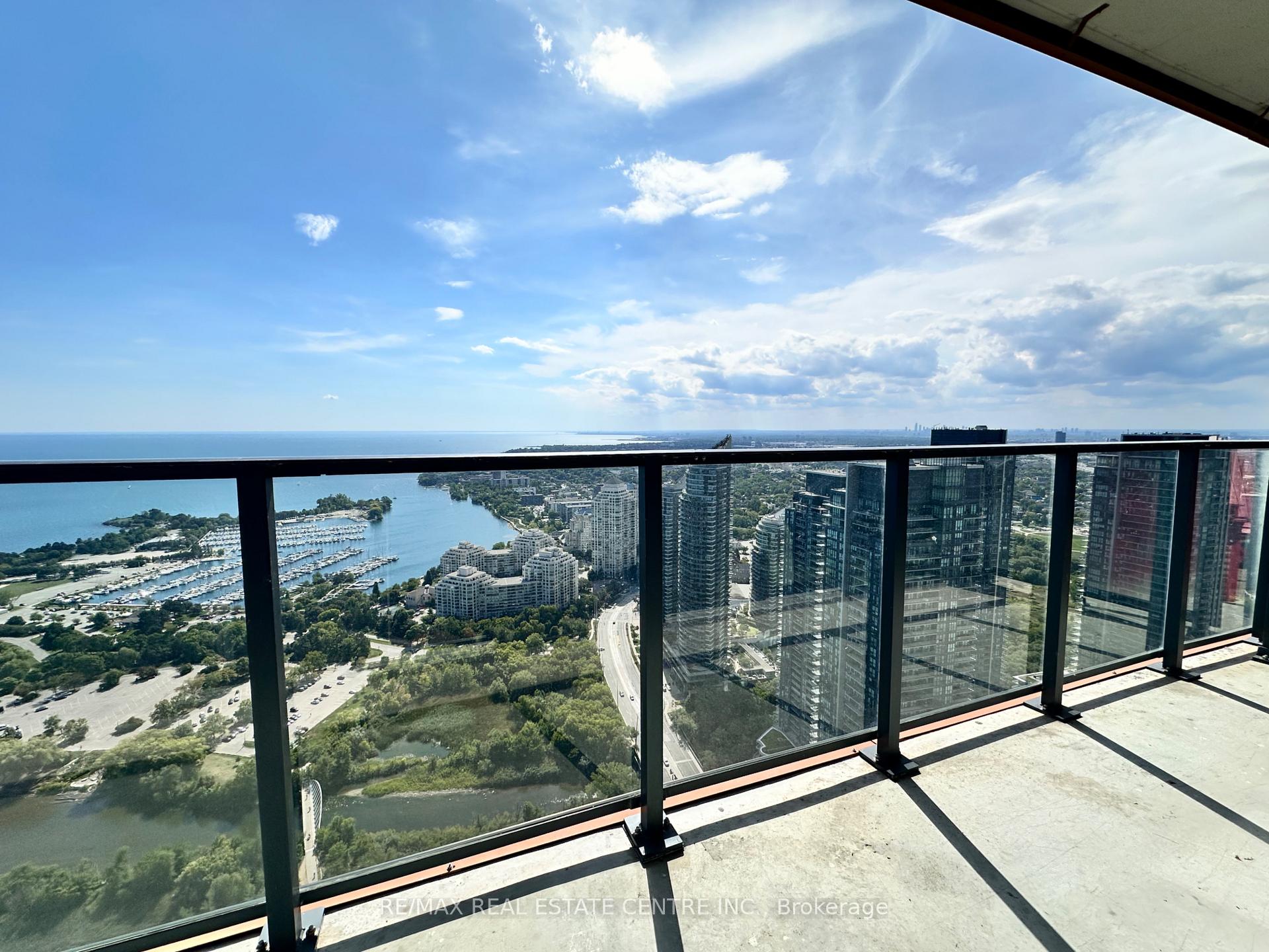 Photo 12 of Unit 4911, 30 Shore Breeze Drive, Etobicoke, Mimico — HOMEH