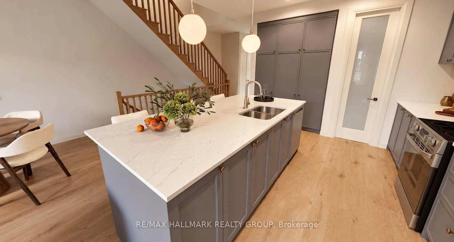 Photo 11 of Wanaki Road, Ottawa, CFB Rockcliffe and Area — HOMEH