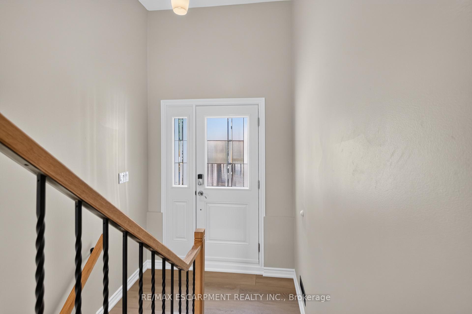 Photo 29 of 7 Fern Avenue, Hamilton, Waterdown — HOMEH