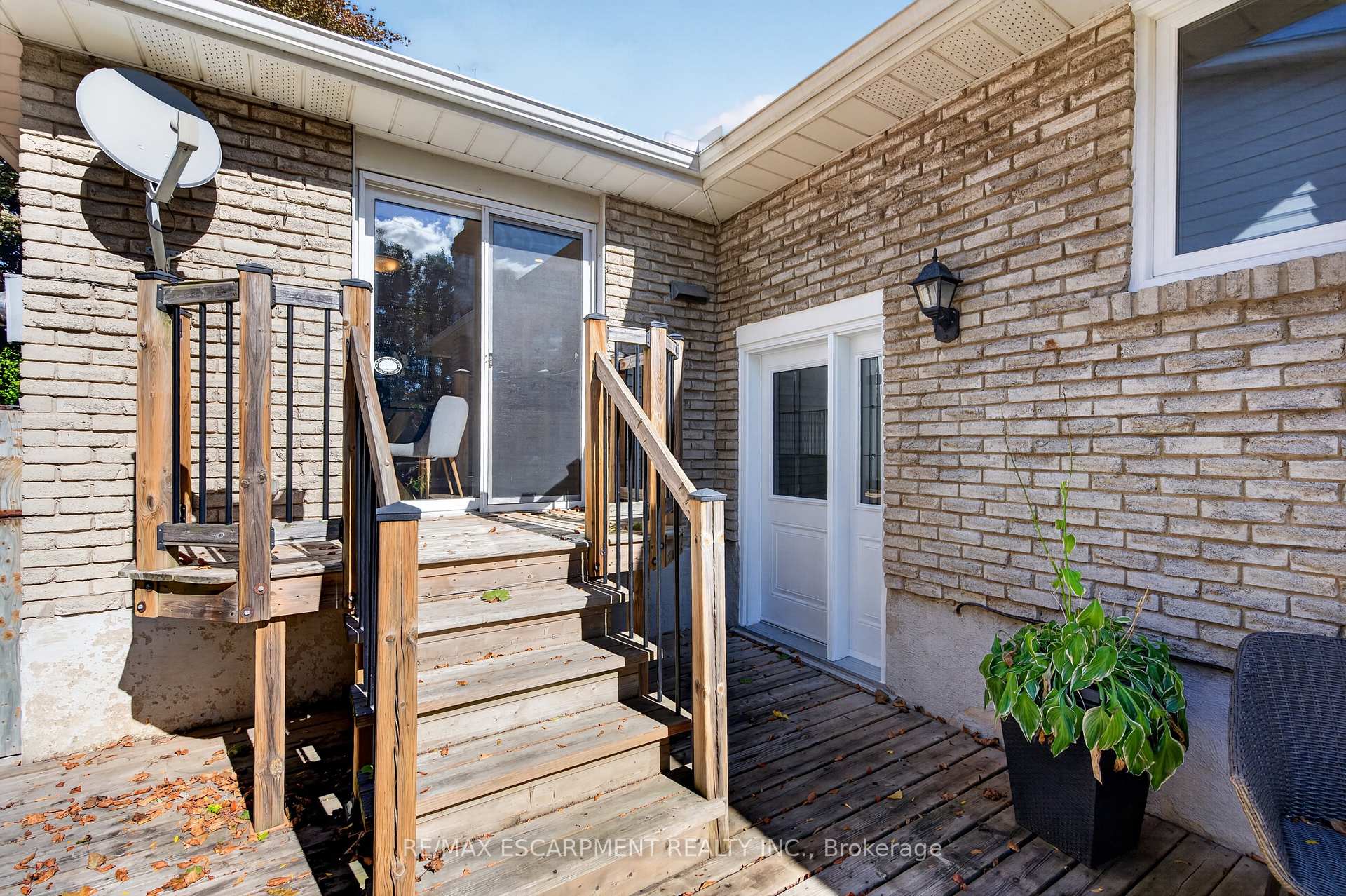 Photo 43 of 7 Fern Avenue, Hamilton, Waterdown — HOMEH