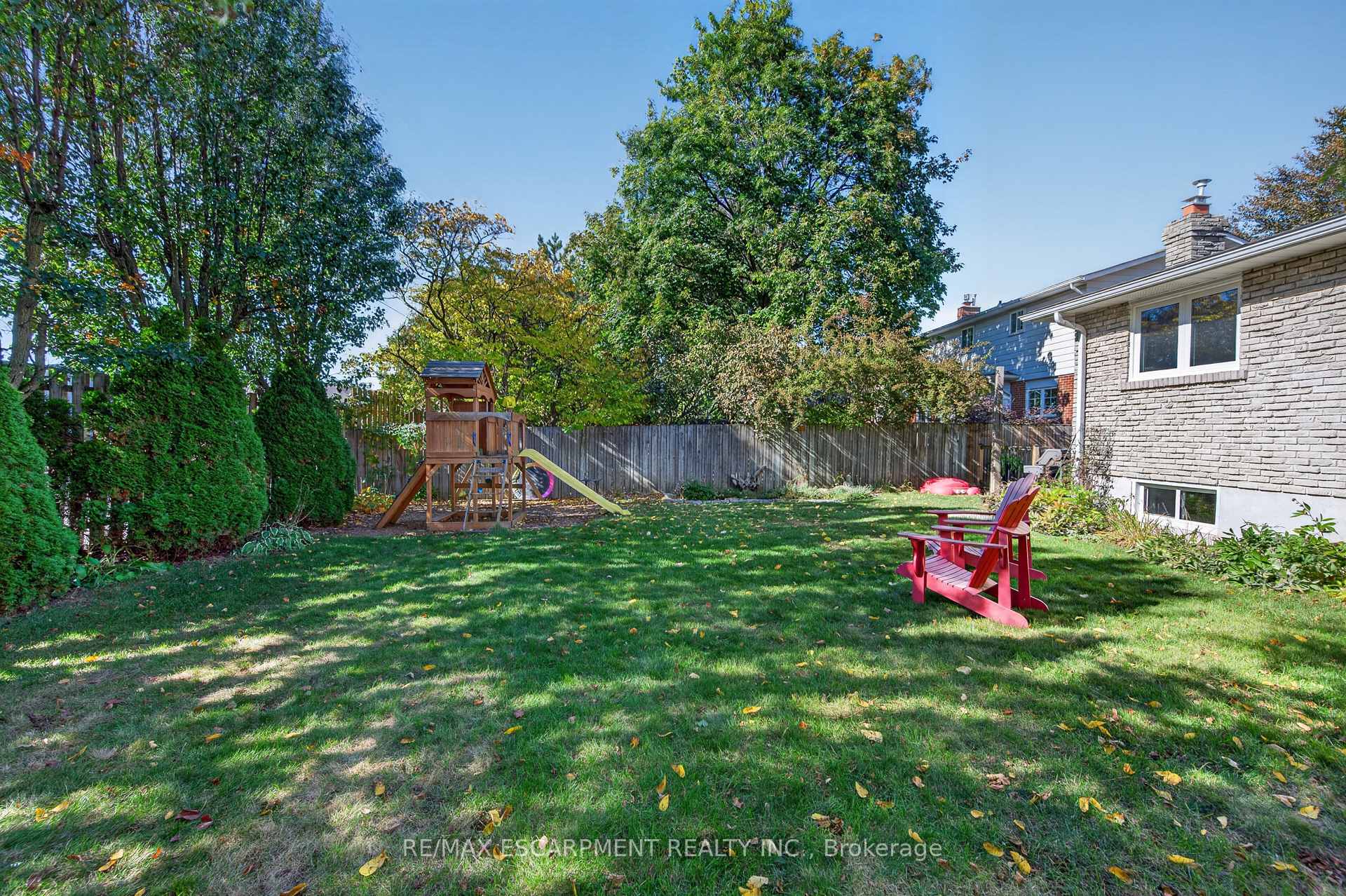 Photo 48 of 7 Fern Avenue, Hamilton, Waterdown — HOMEH