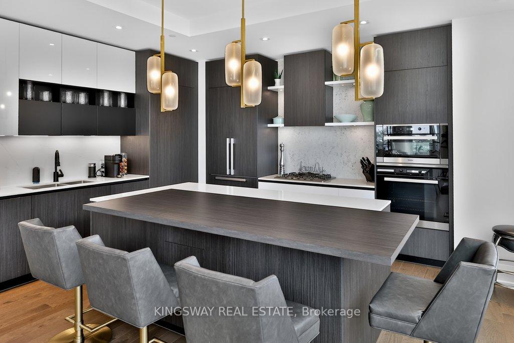 Photo 10 of Unit 301, 55 Port Street E, Mississauga, Port Credit — HOMEH