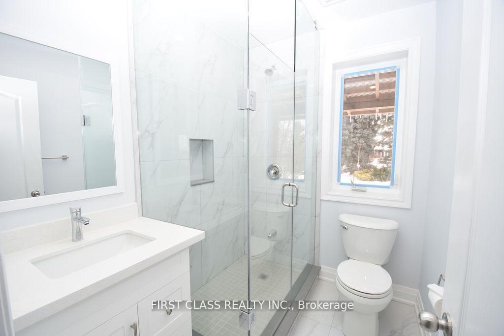 Photo 7 of Unit Front, 319 Senlac Road, North York, Willowdale West — HOMEH