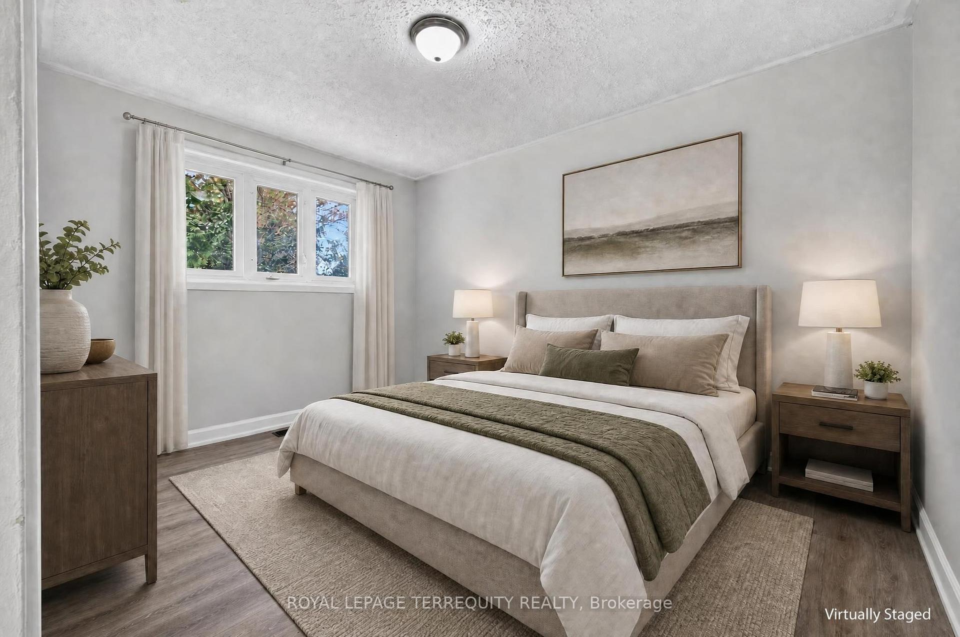 Photo 21 of 134 Switzer Drive, Oshawa, Centennial — HOMEH