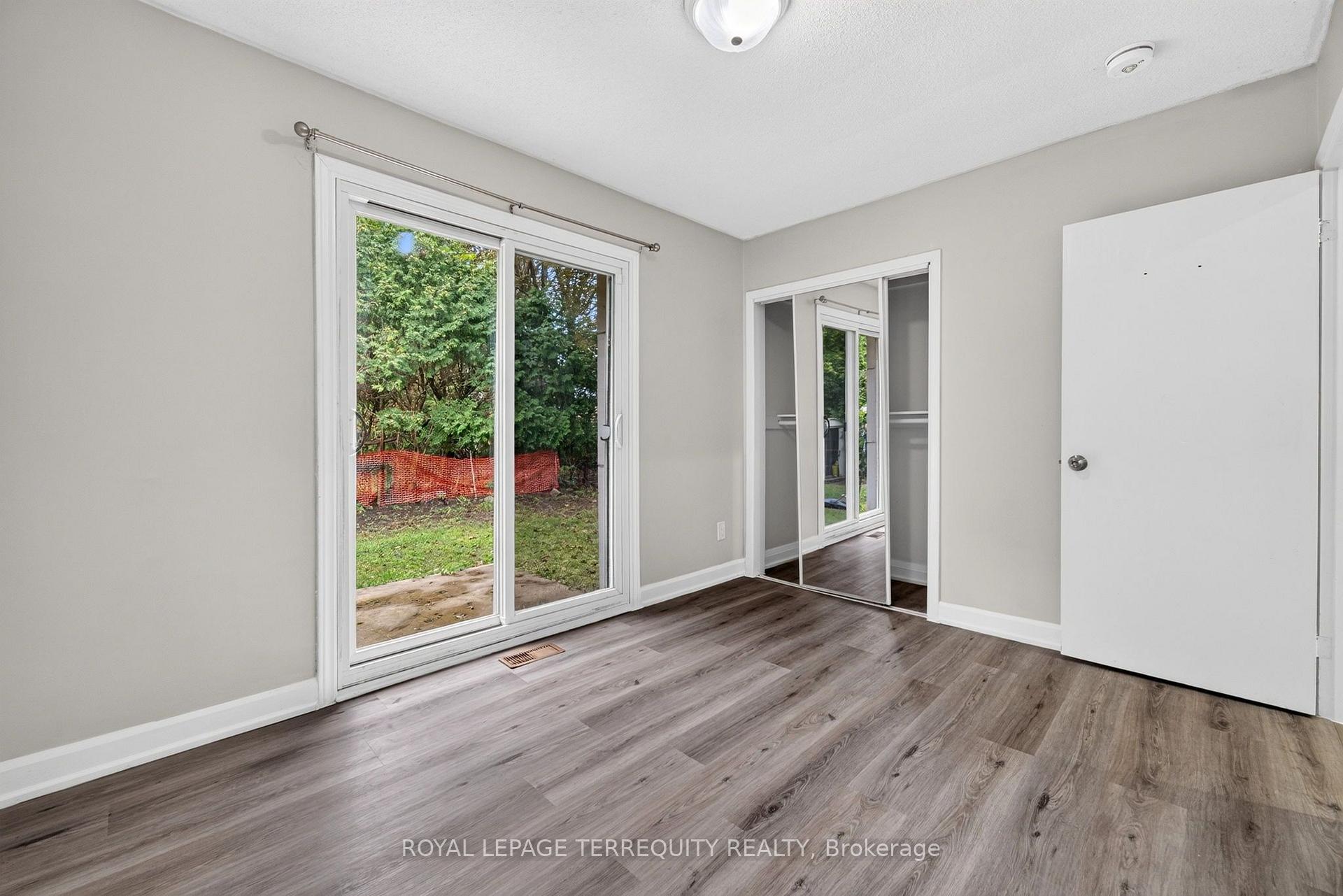 Photo 25 of 134 Switzer Drive, Oshawa, Centennial — HOMEH