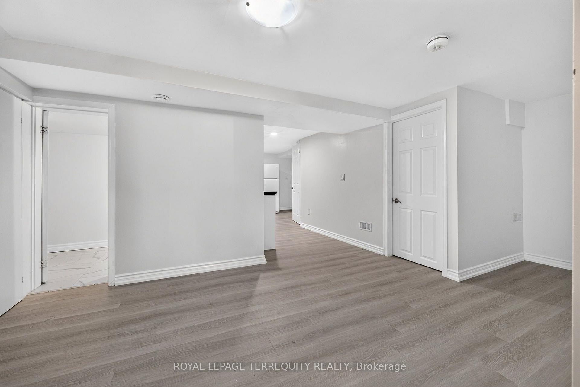 Photo 37 of 134 Switzer Drive, Oshawa, Centennial — HOMEH