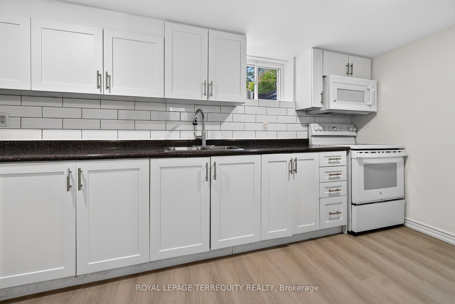 Photo 41 of 134 Switzer Drive, Oshawa, Centennial — HOMEH