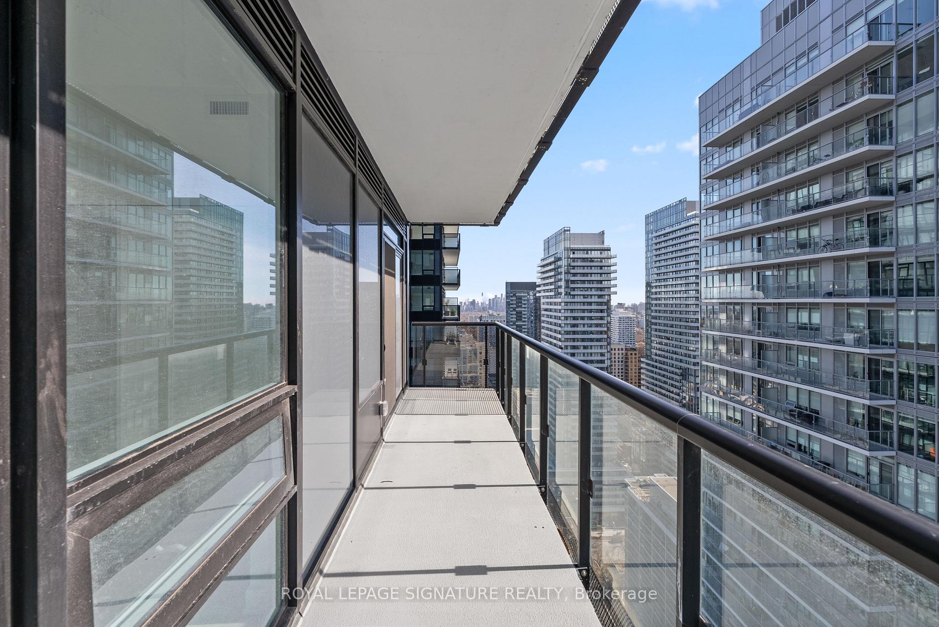 Photo 19 of Unit 2502, 117 Broadway Avenue, Toronto, Mount Pleasant West — HOMEH