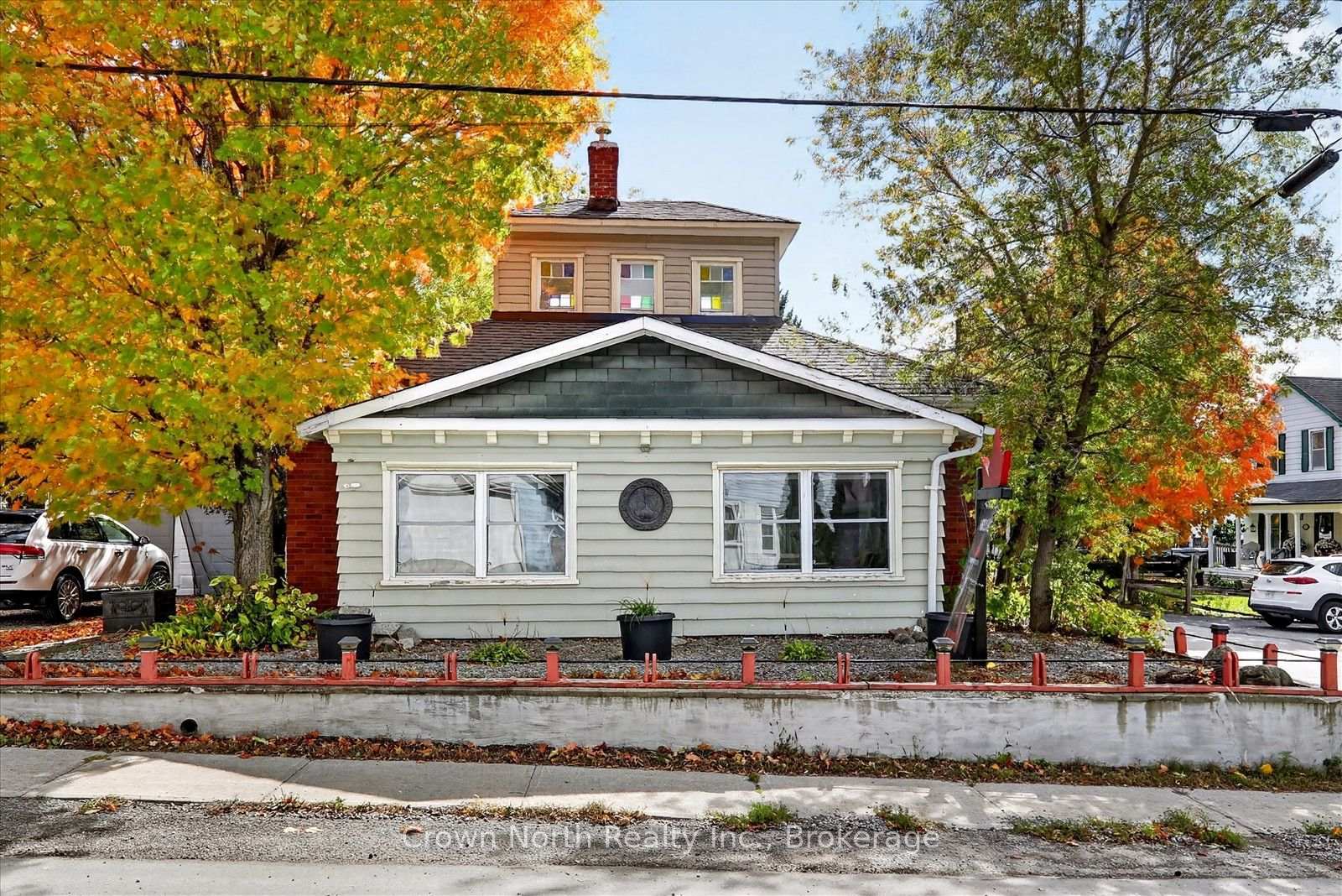 Photo 3 of 132 Glengarry Road, Kawartha Lakes, Manvers — HOMEH