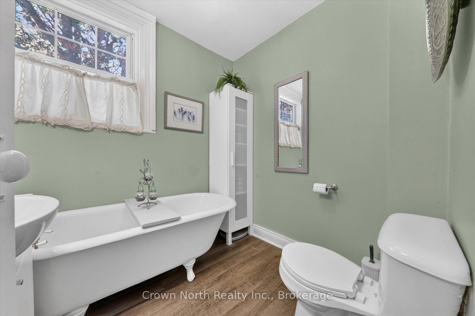 Photo 16 of 132 Glengarry Road, Kawartha Lakes, Manvers — HOMEH