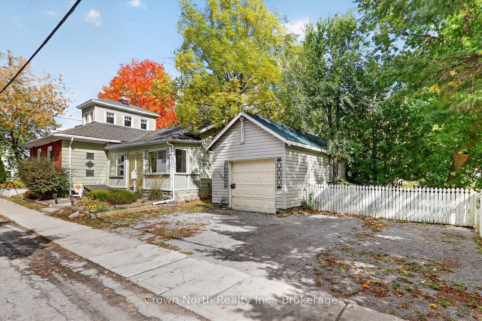 Photo 34 of 132 Glengarry Road, Kawartha Lakes, Manvers — HOMEH