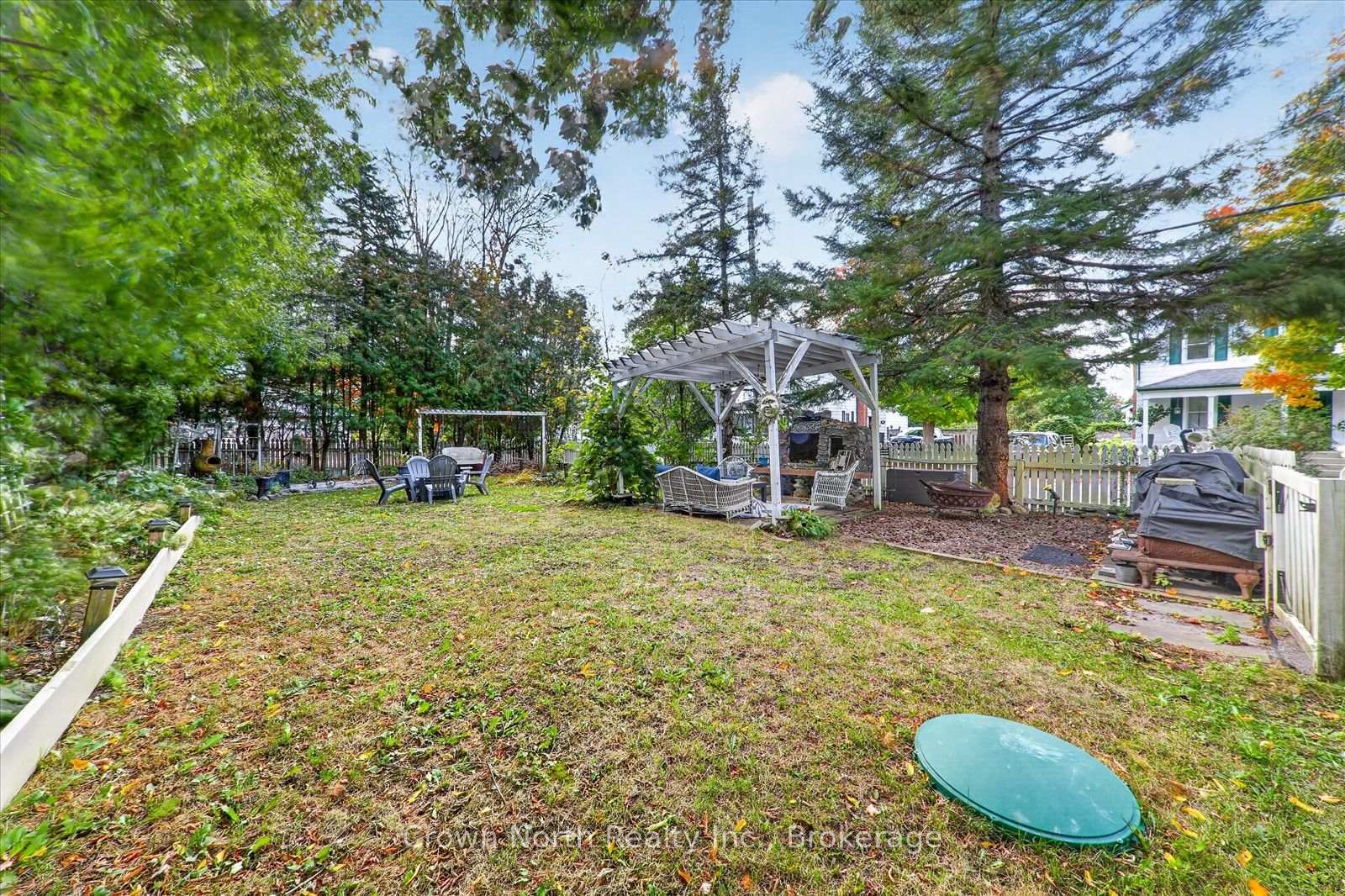 Photo 35 of 132 Glengarry Road, Kawartha Lakes, Manvers — HOMEH
