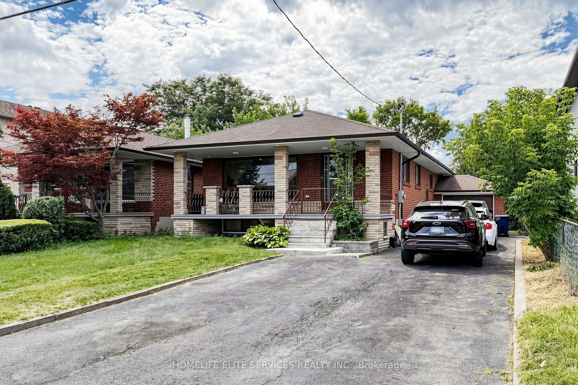 Photo 4 of 76 Gooderham Drive, Scarborough, Wexford-Maryvale — HOMEH