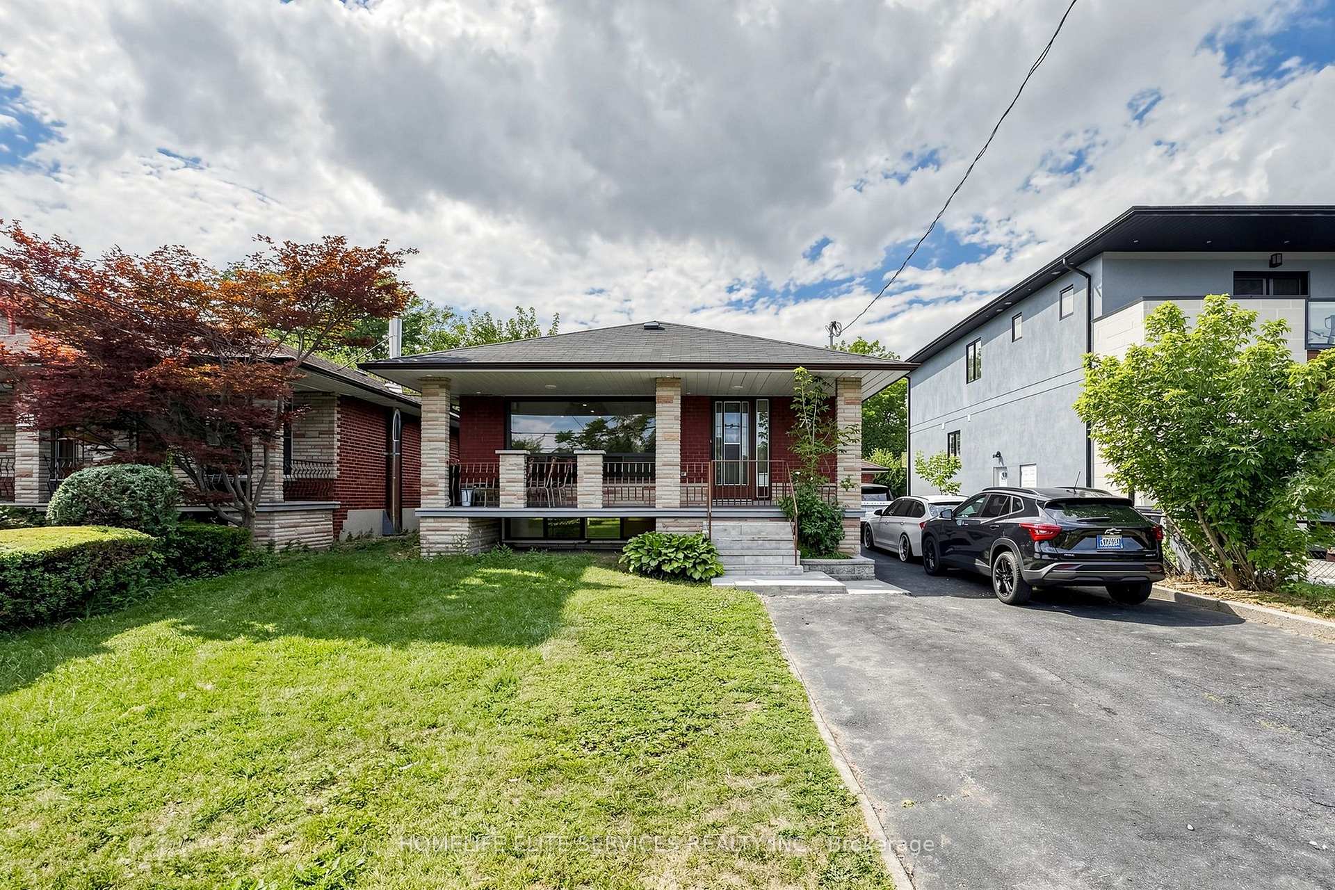 Photo 5 of 76 Gooderham Drive, Scarborough, Wexford-Maryvale — HOMEH