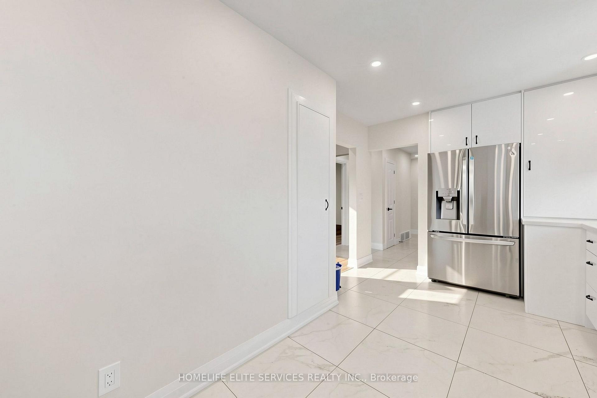 Photo 13 of 76 Gooderham Drive, Scarborough, Wexford-Maryvale — HOMEH