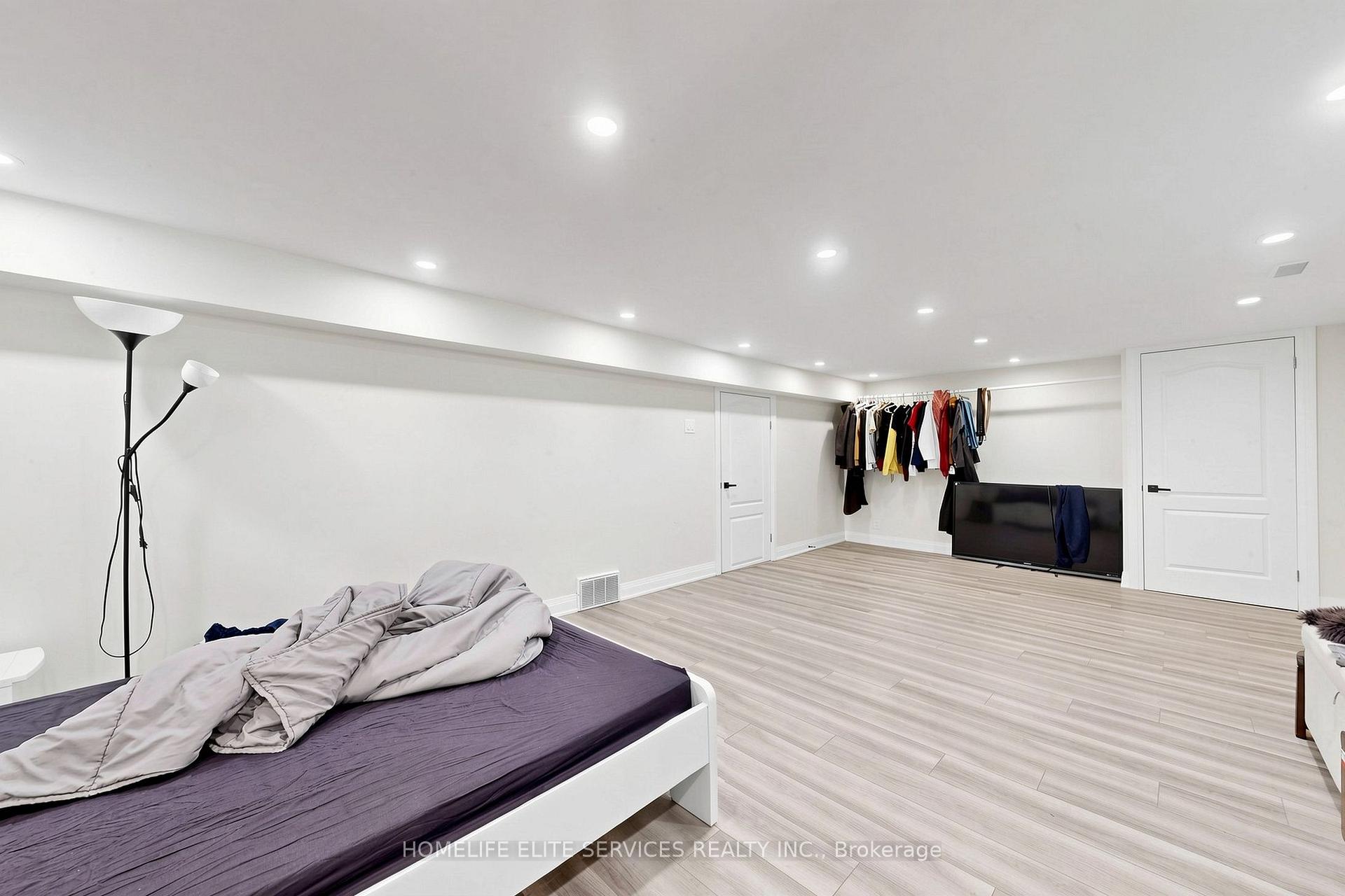 Photo 35 of 76 Gooderham Drive, Scarborough, Wexford-Maryvale — HOMEH