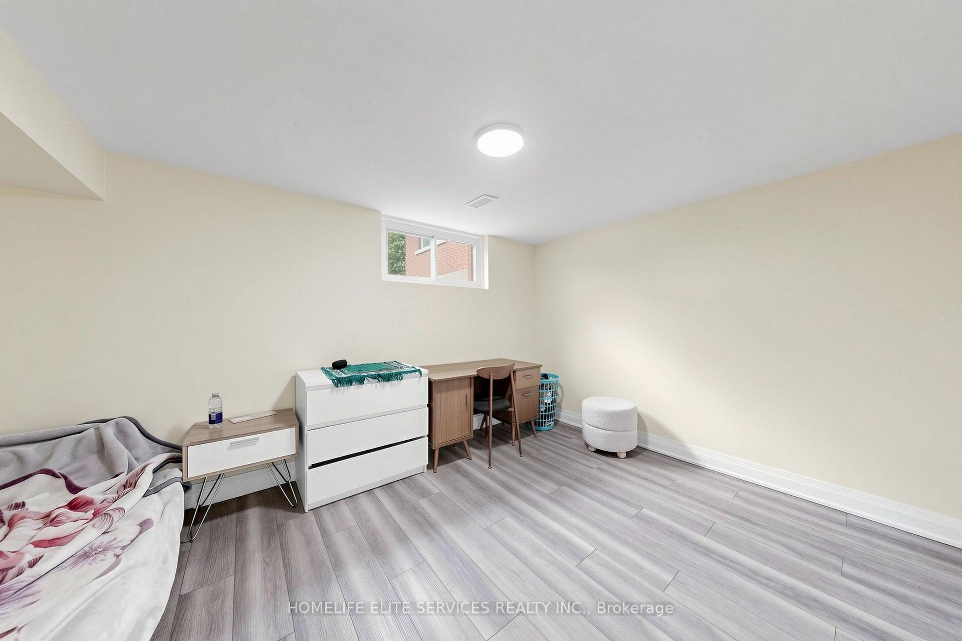Photo 38 of 76 Gooderham Drive, Scarborough, Wexford-Maryvale — HOMEH