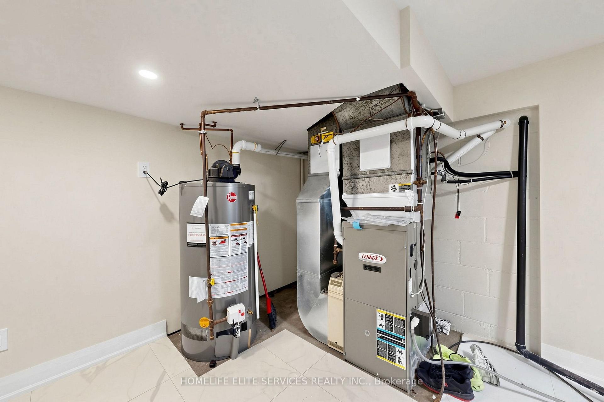Photo 44 of 76 Gooderham Drive, Scarborough, Wexford-Maryvale — HOMEH