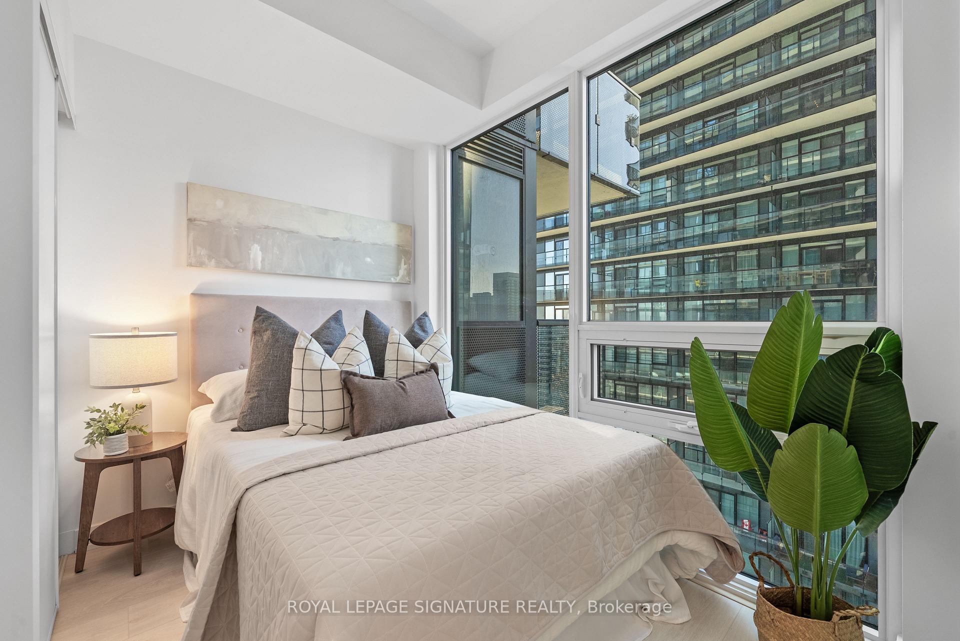 Photo 7 of Unit 3102, 117 Broadway Avenue, Toronto, Mount Pleasant West — HOMEH