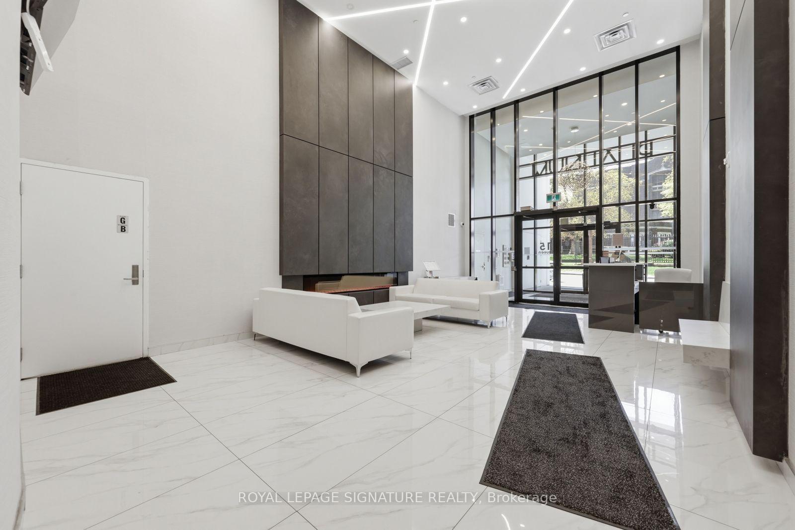 Photo 2 of Unit 2110, 15 Queen Street S, Hamilton, Central — HOMEH