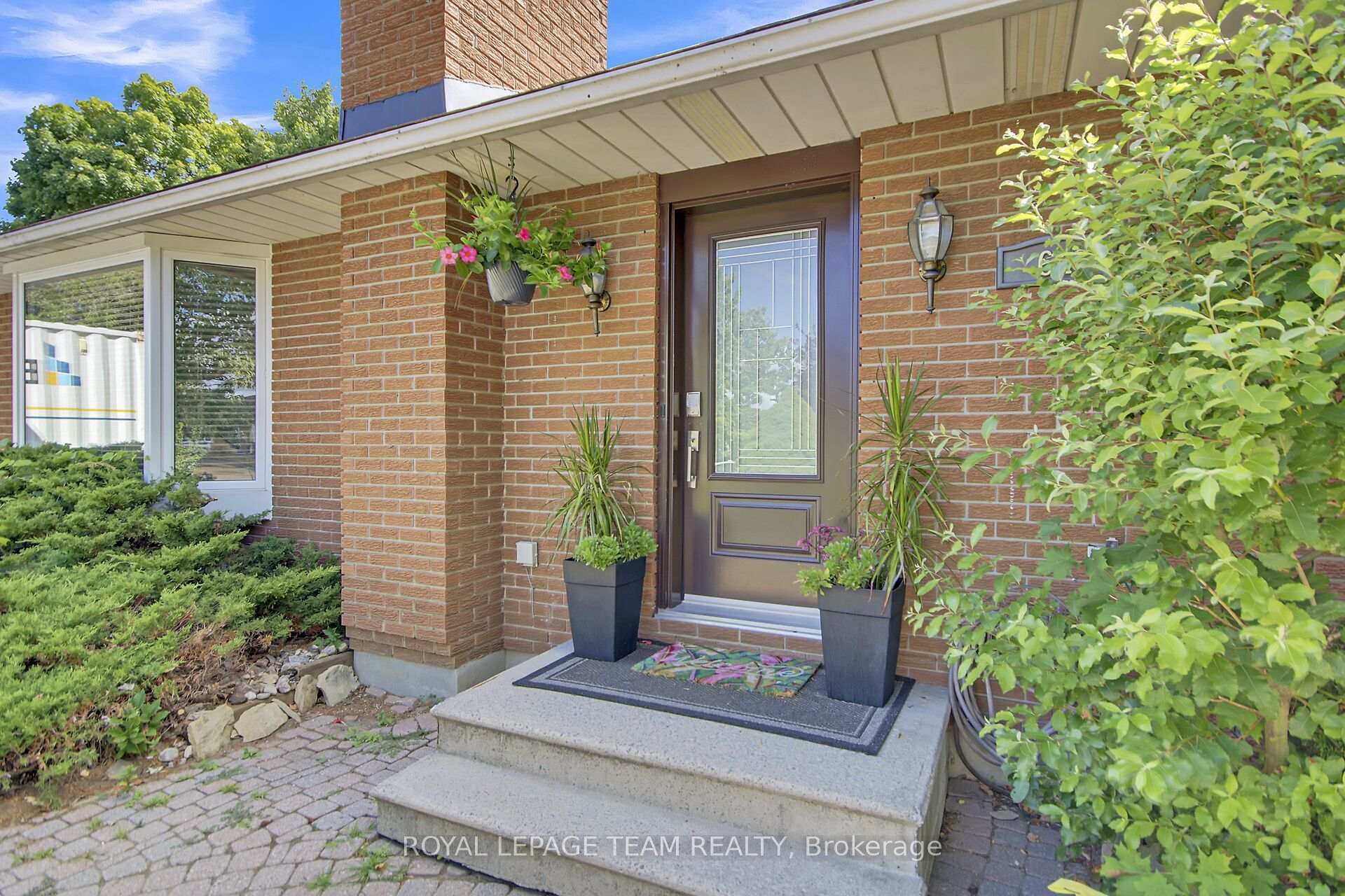 Photo 2 of 64 Owlshead Road, Ottawa, Munster — HOMEH