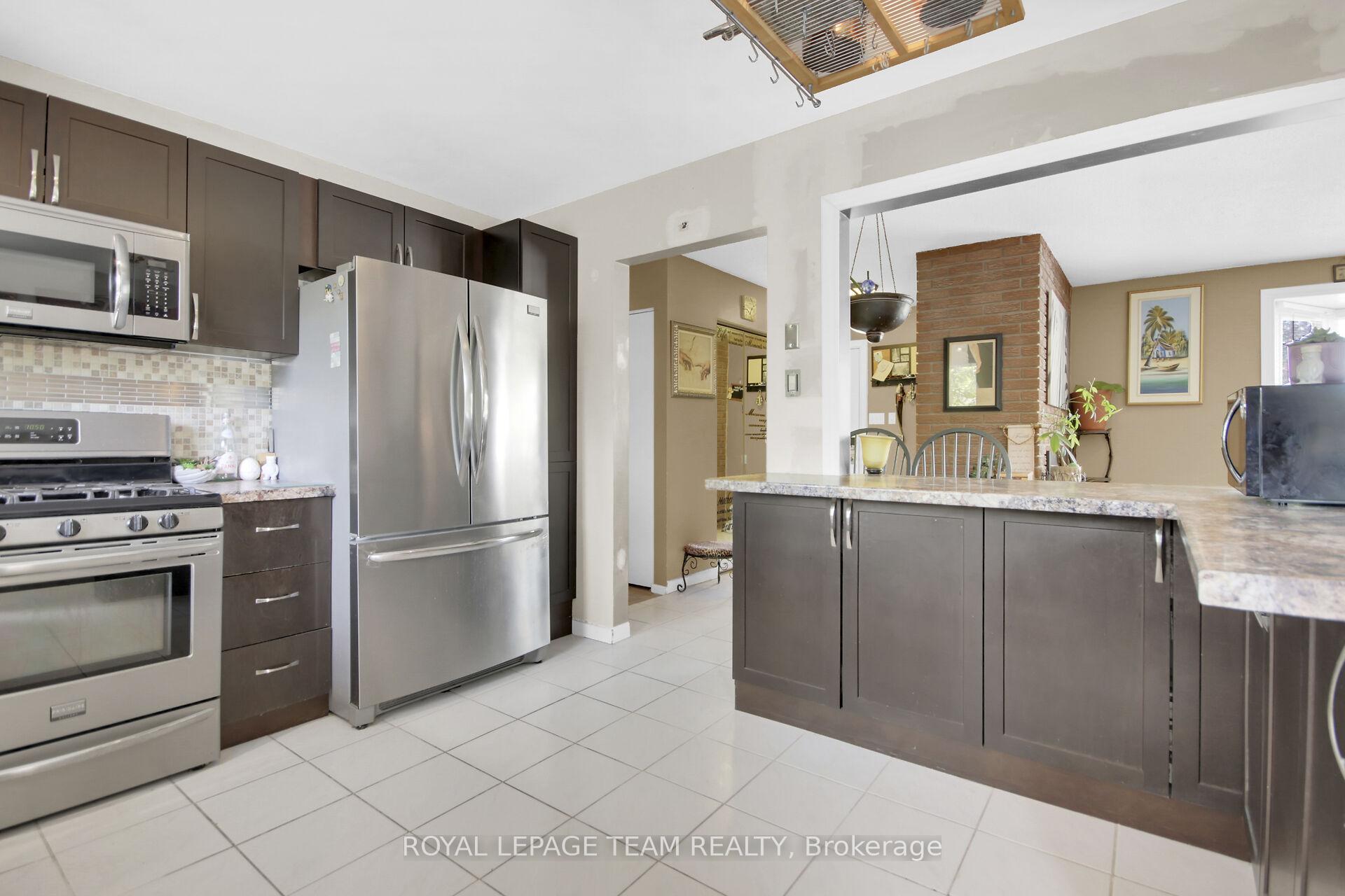 Photo 17 of 64 Owlshead Road, Ottawa, Munster — HOMEH