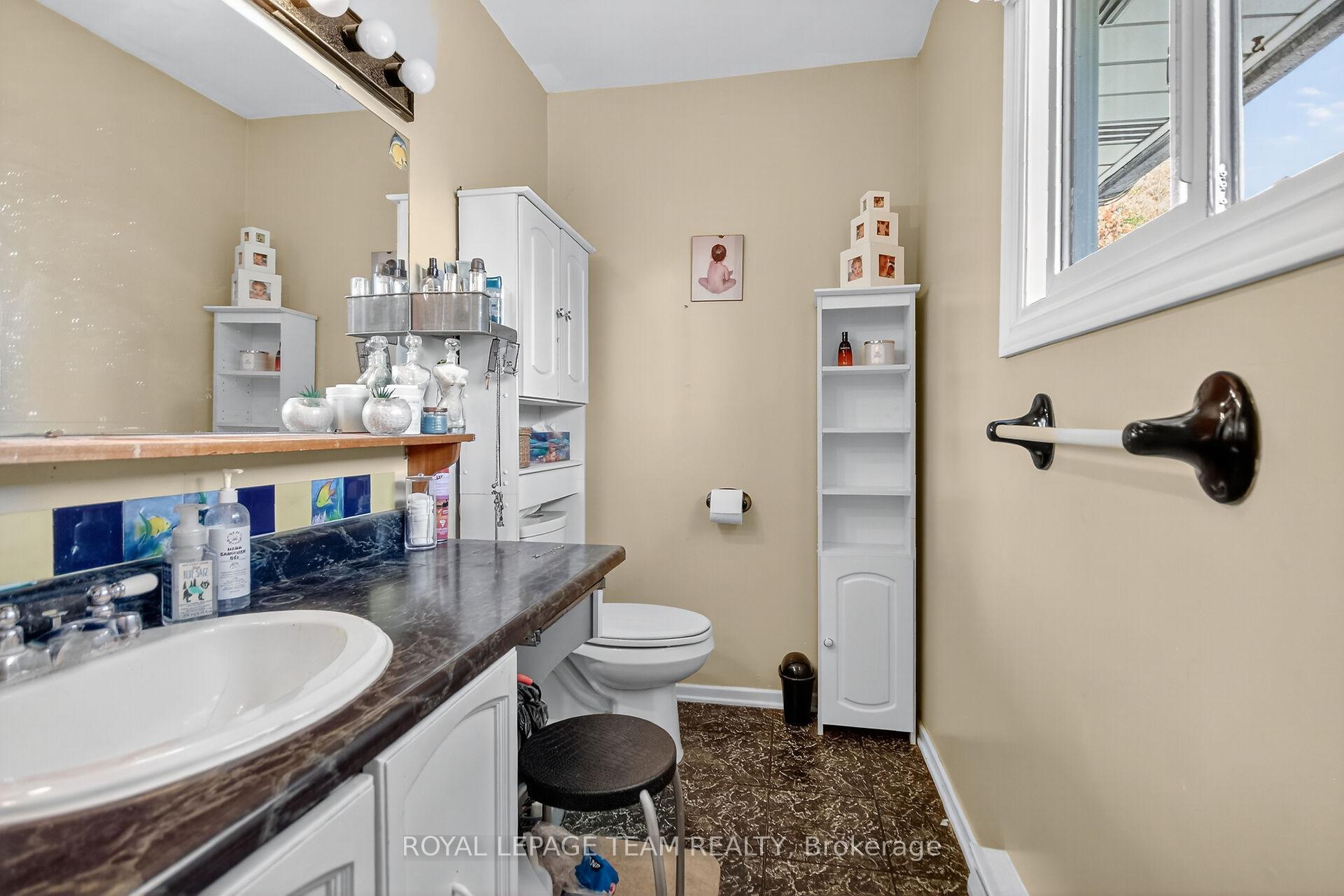 Photo 24 of 64 Owlshead Road, Ottawa, Munster — HOMEH