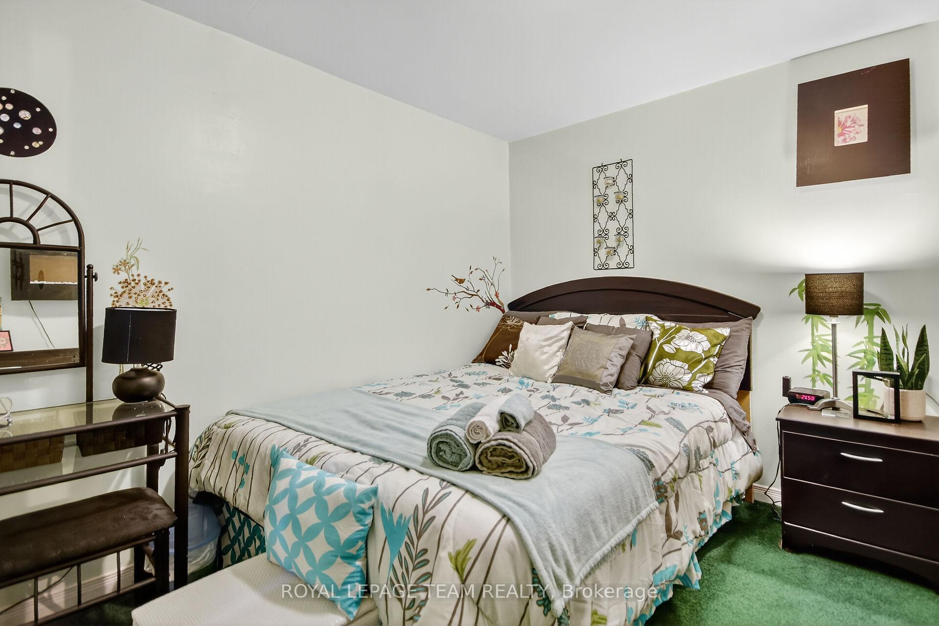 Photo 39 of 64 Owlshead Road, Ottawa, Munster — HOMEH