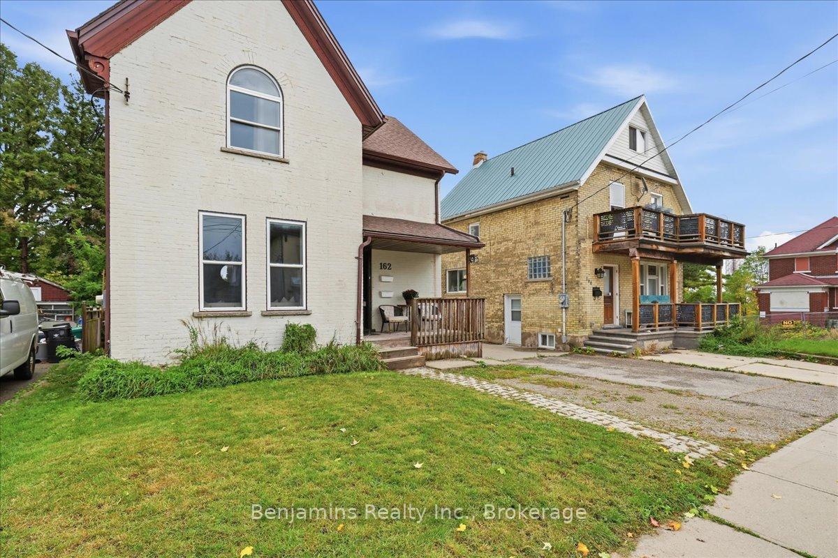 Photo 3 of 162 Church Street, Kitchener, Cedar Hill — HOMEH