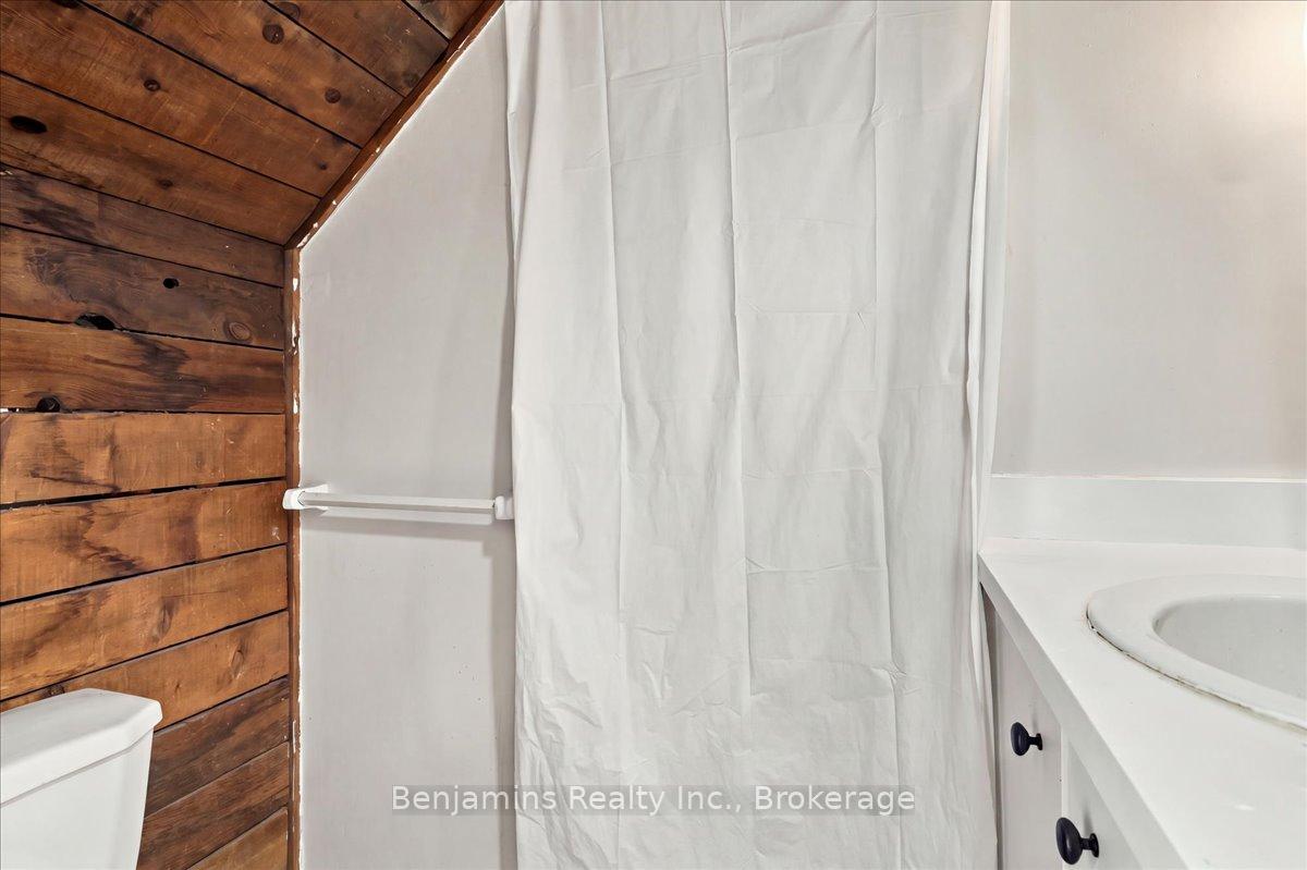 Photo 41 of 162 Church Street, Kitchener, Cedar Hill — HOMEH