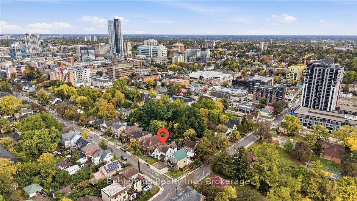 Photo 45 of 162 Church Street, Kitchener, Cedar Hill — HOMEH