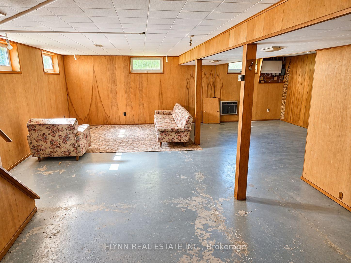 Photo 6 of 6446 sheldon Street, Niagara Falls, Stamford — HOMEH