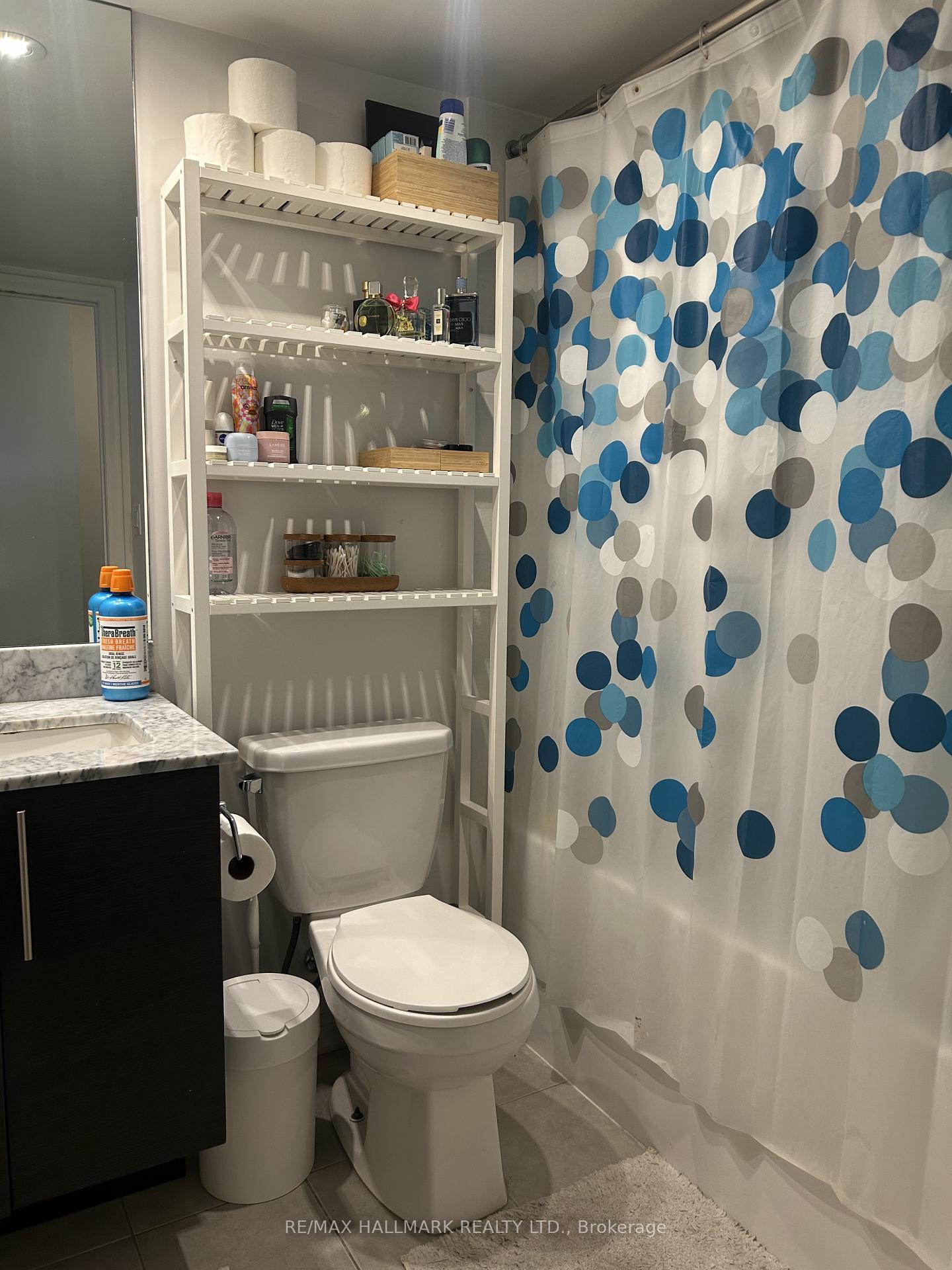 Photo 9 of Unit 1606, 35 Bastion Street, Toronto, Niagara — HOMEH