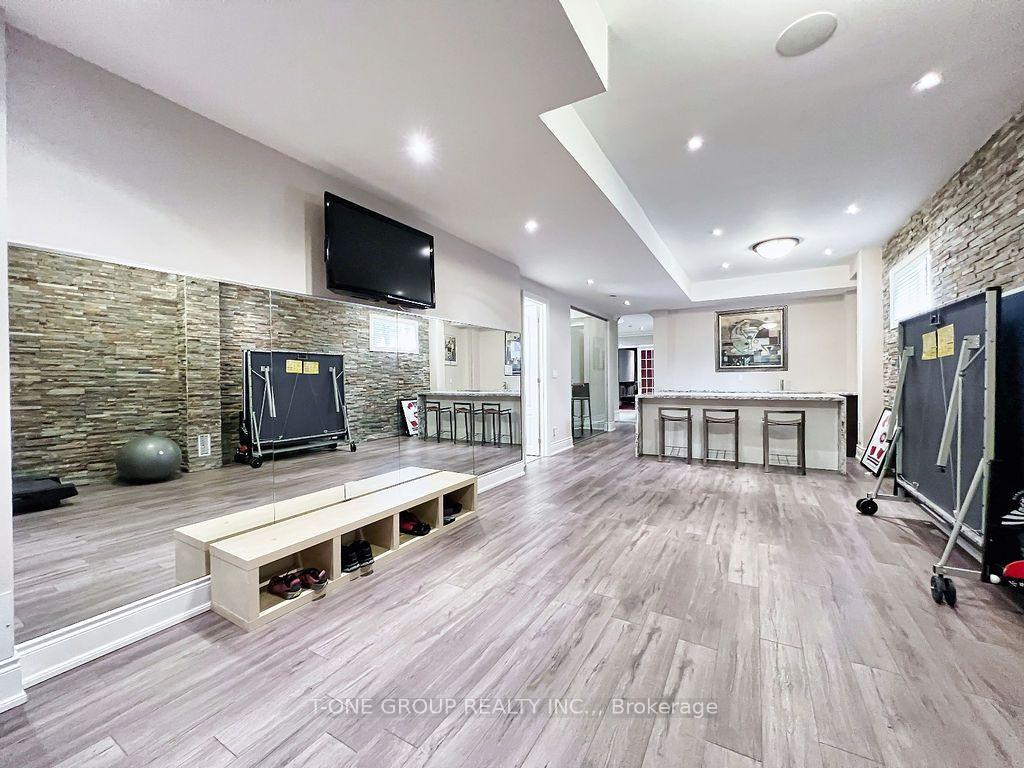 Photo 22 of 253 Carlton Road, Markham, Unionville — HOMEH