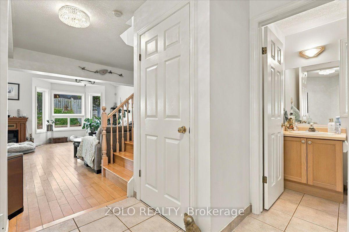 Photo 8 of 401 Hidden Creek Drive, Kitchener, Highland West — HOMEH